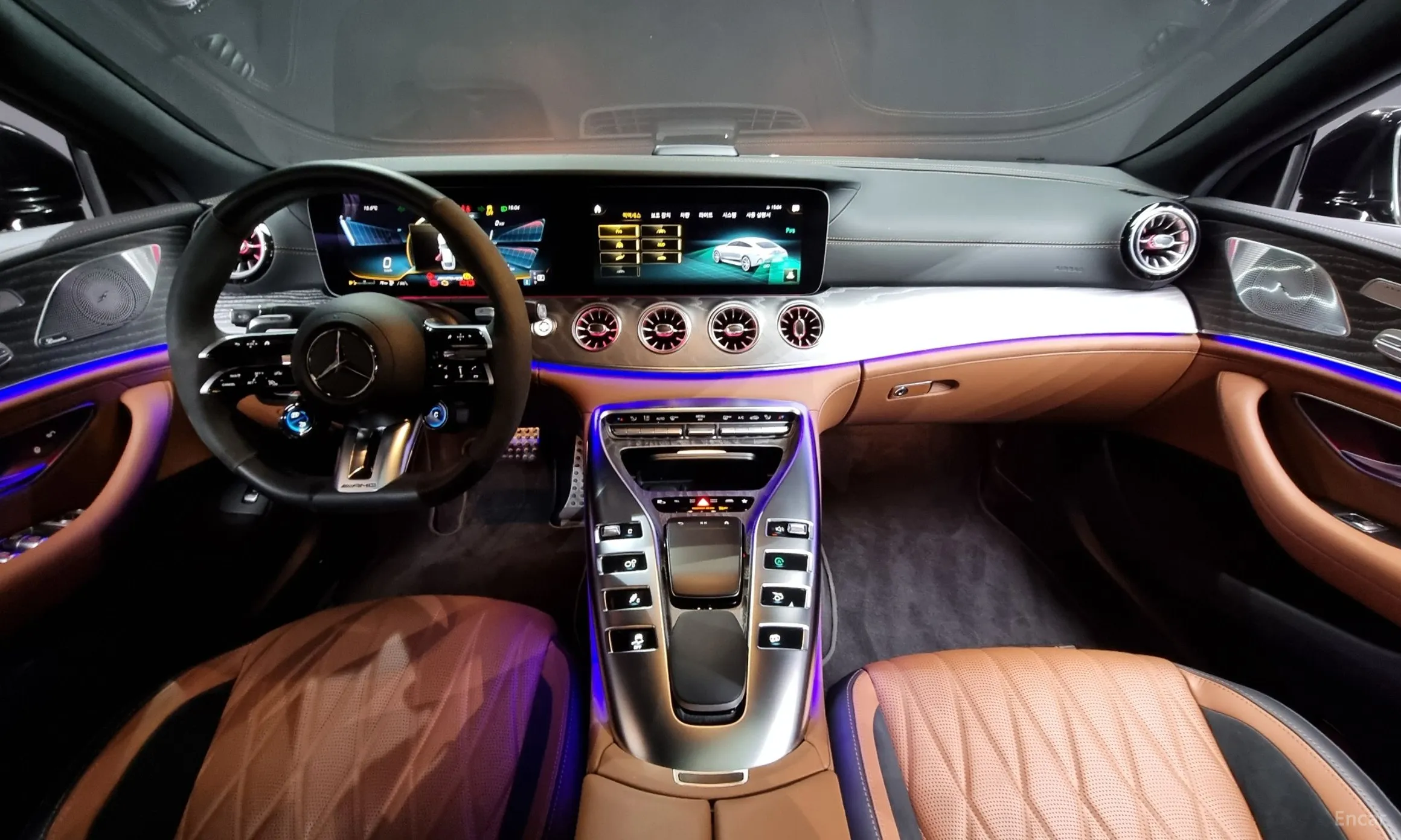 Mercedes Benz AMG GT превью 4