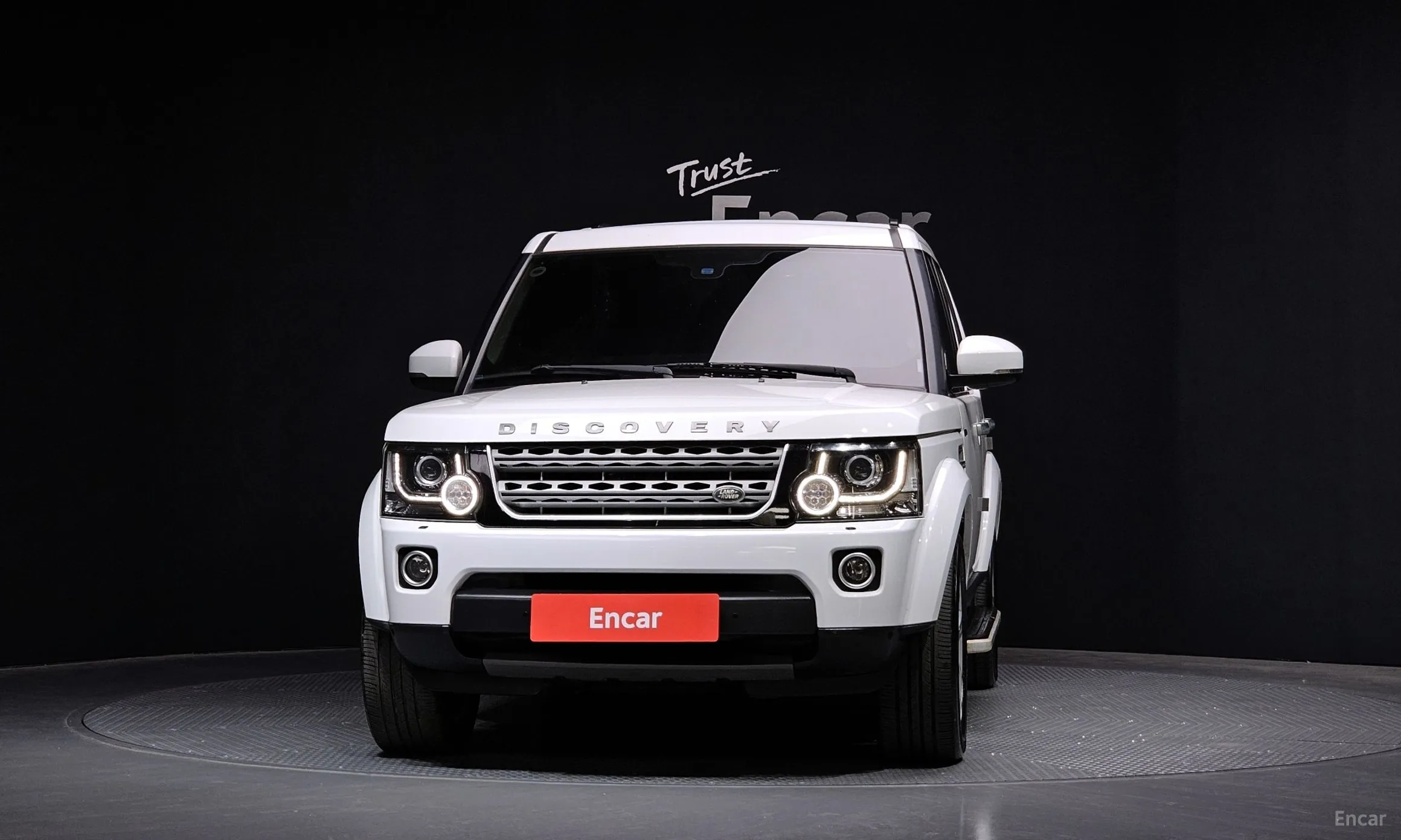 Land Rover Discovery 4 превью 2