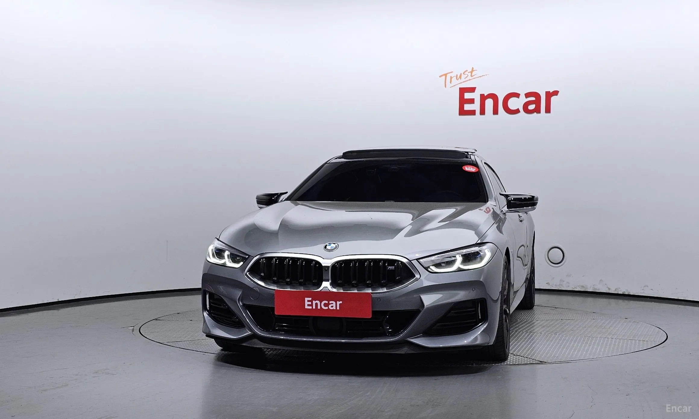 BMW 8-series (G15) превью 2