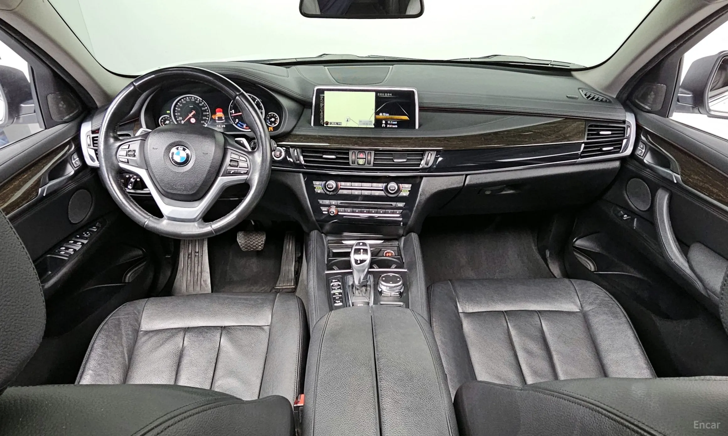 BMW X6 (F16) превью 4