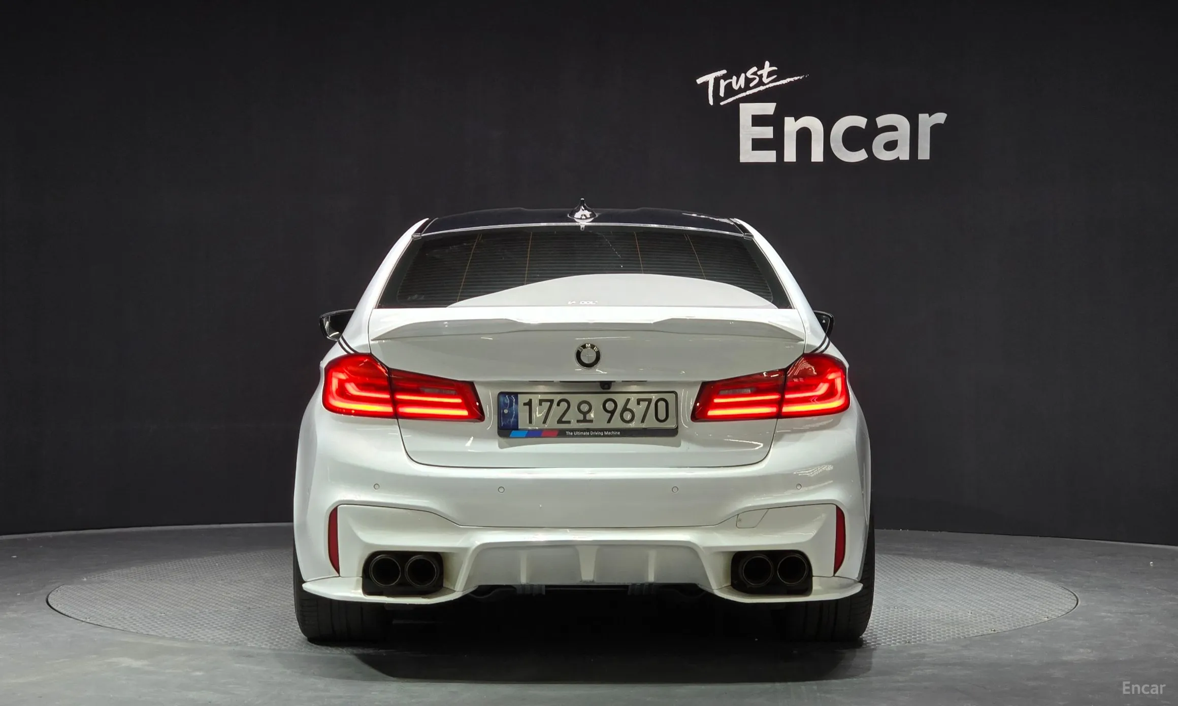 BMW M5 (F90) превью 3
