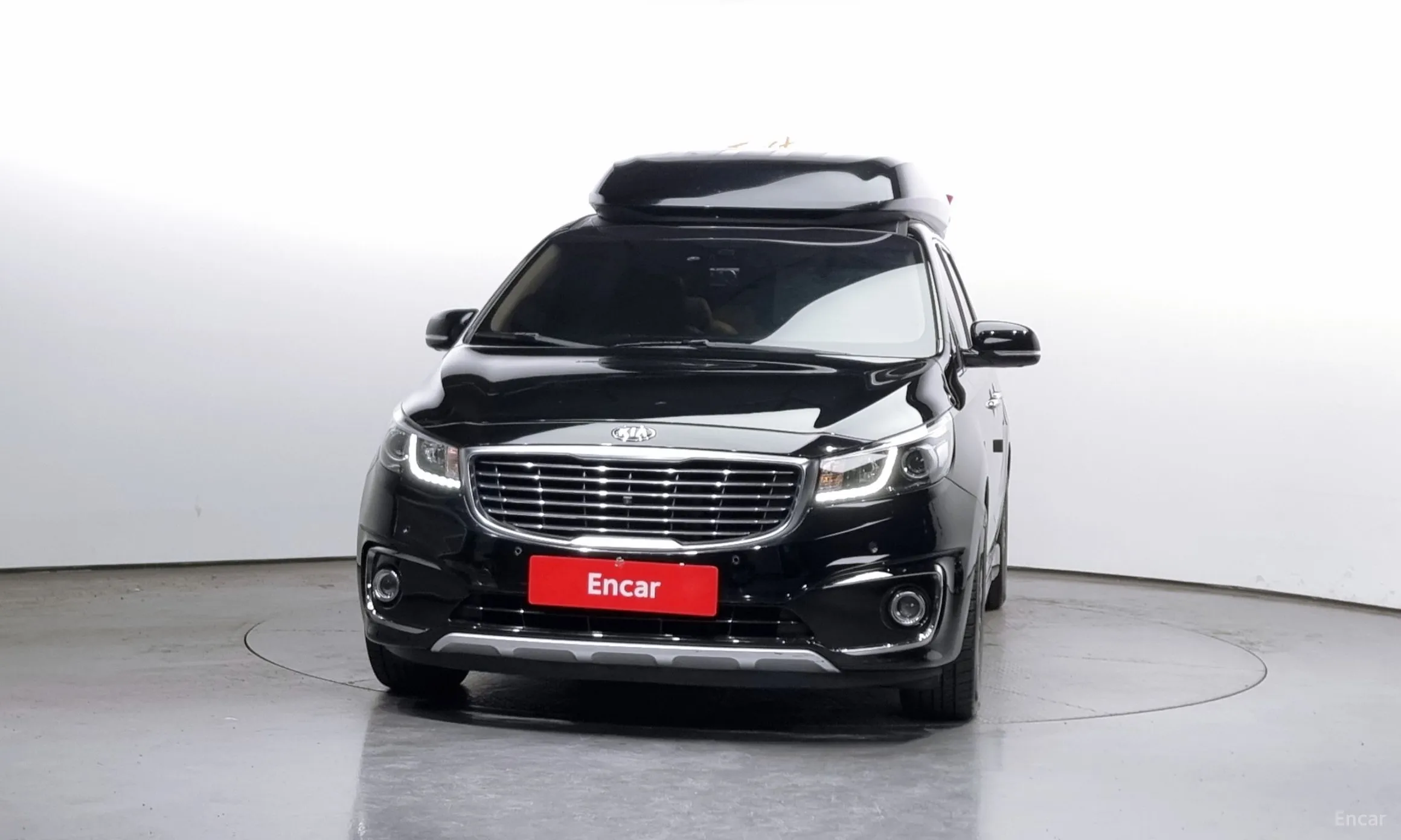 Kia Carnival превью 2