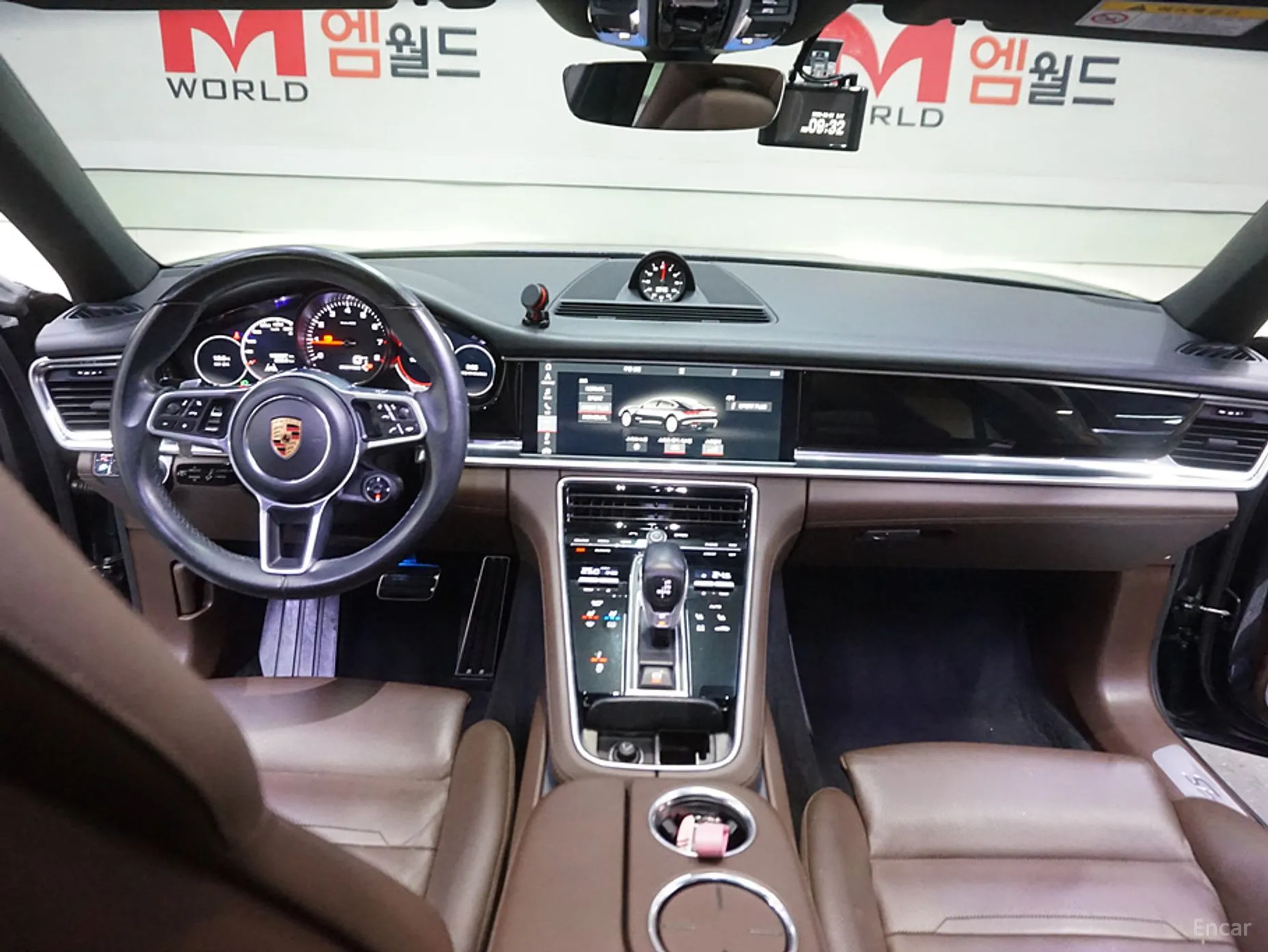 Porsche Panamera (971) превью 4