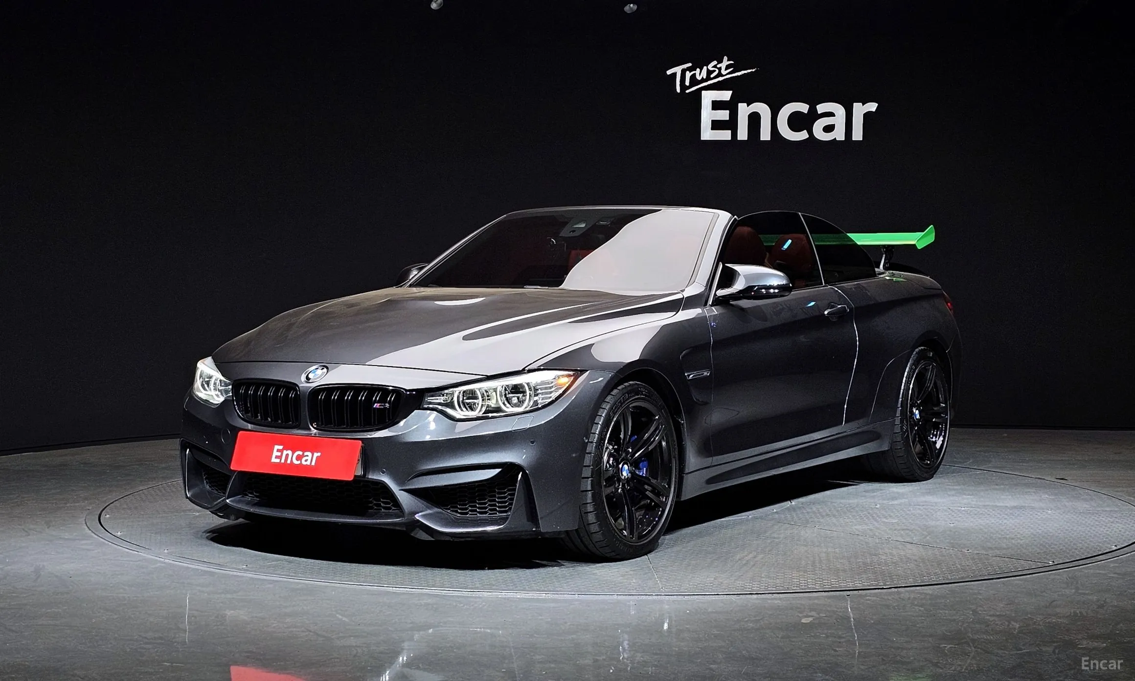BMW M4 (F82)