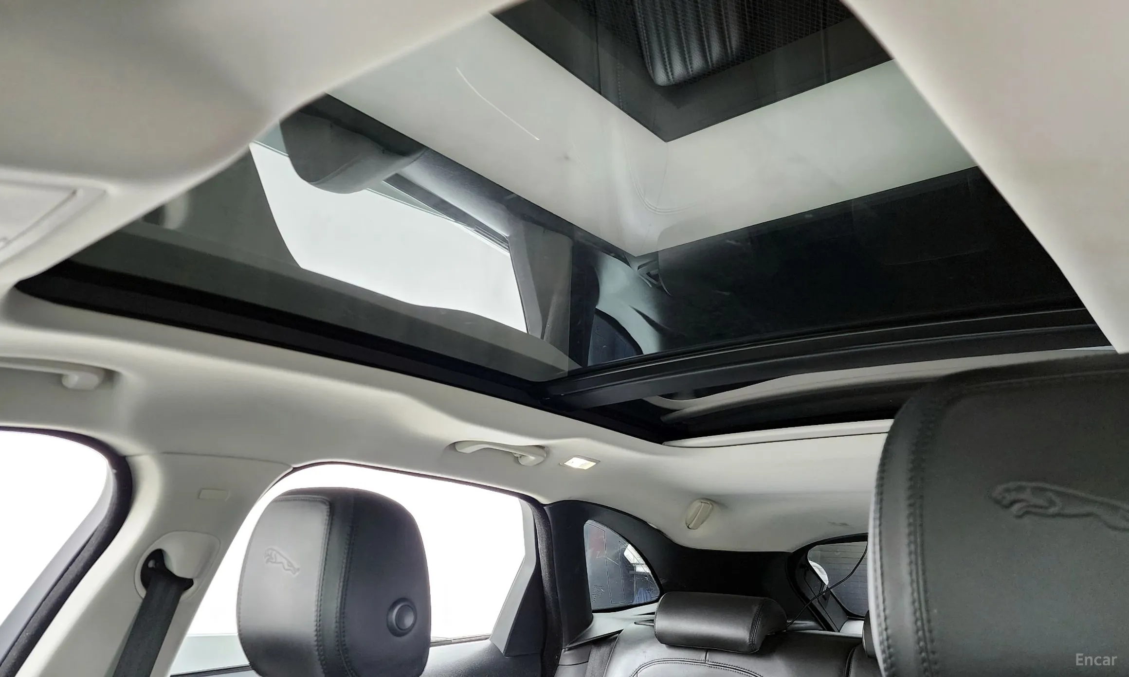 Jaguar F-PACE превью 18