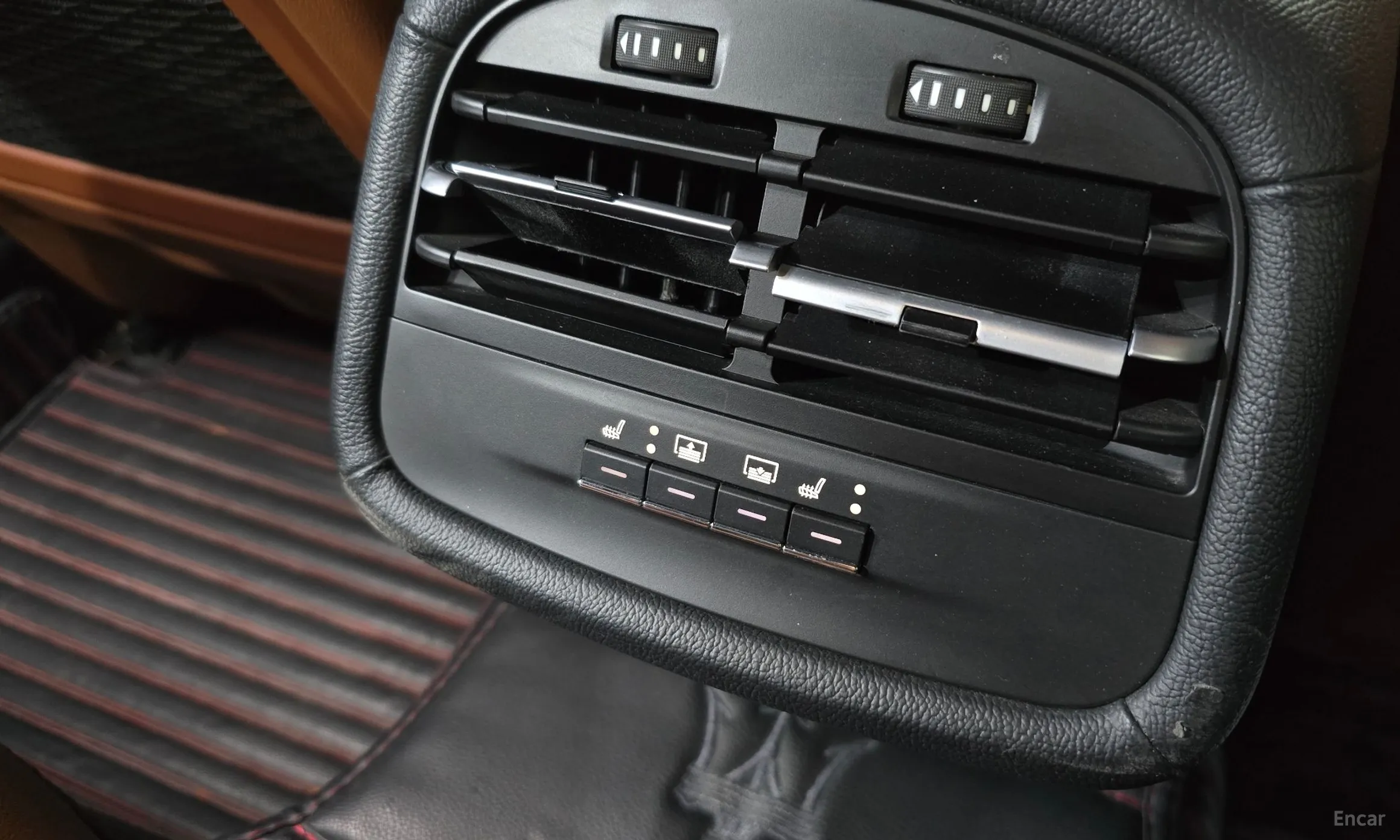 Maserati Ghibli превью 18