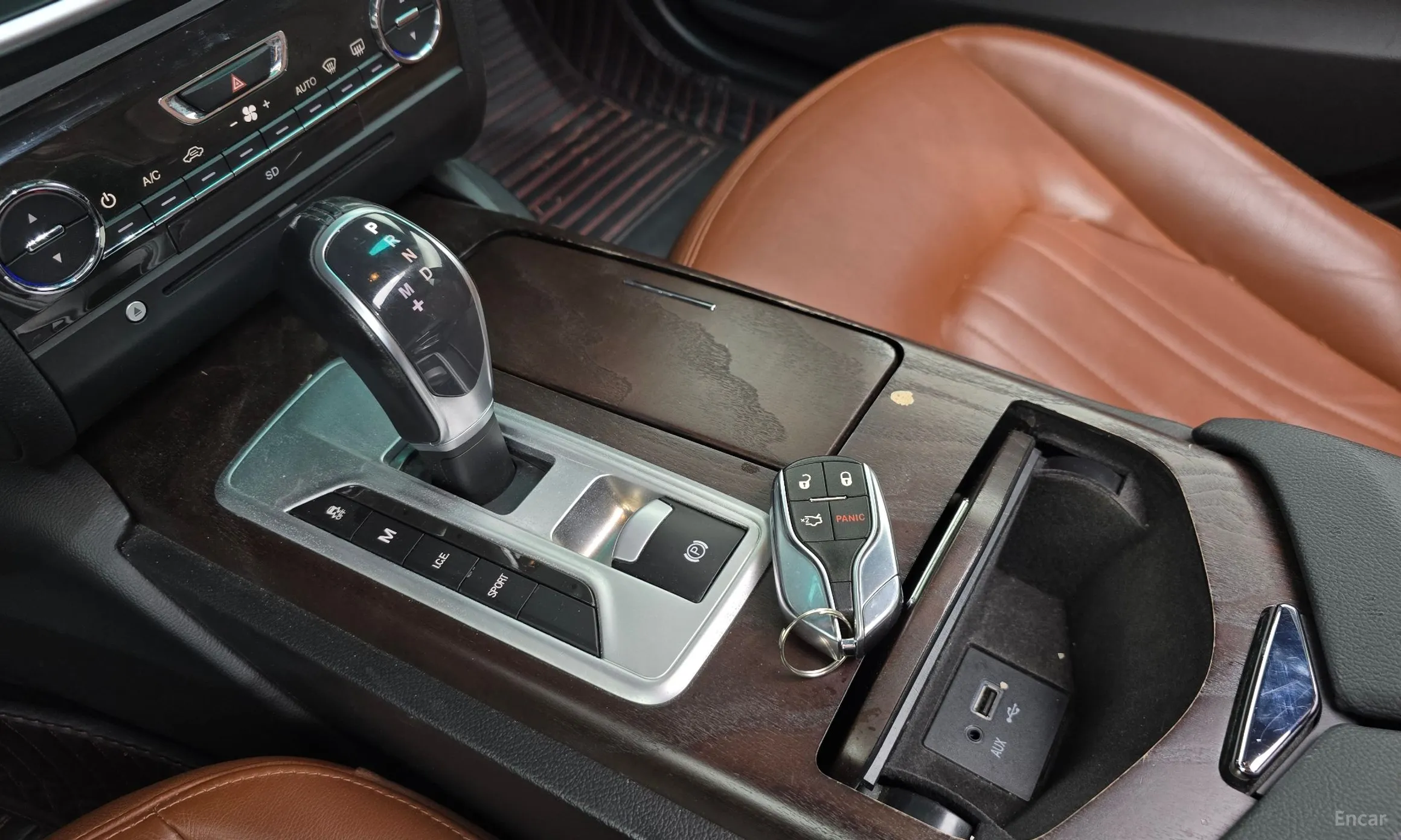 Maserati Ghibli превью 9