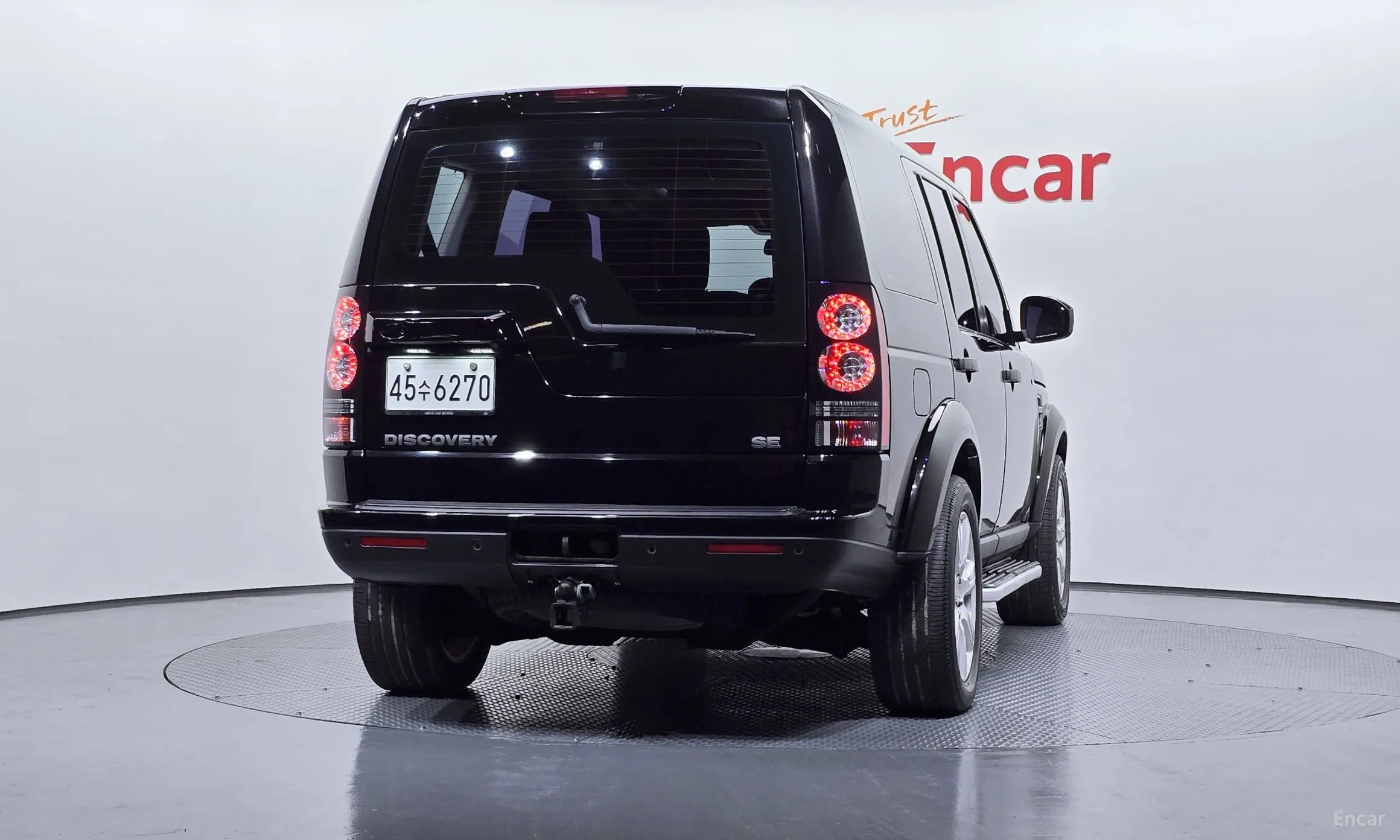 Land Rover Discovery 4 превью 3