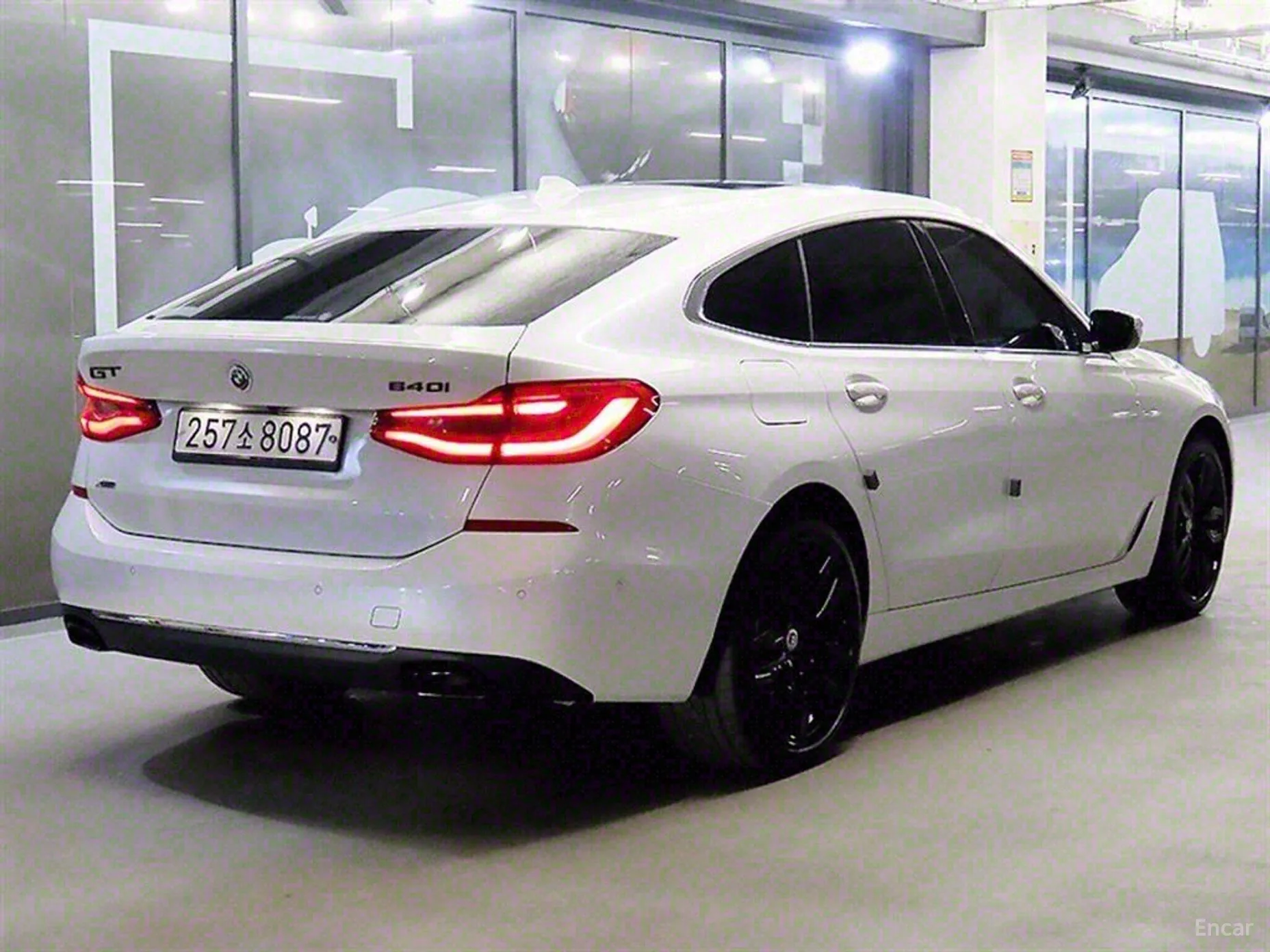 BMW 6-Series GT (G32) превью 3