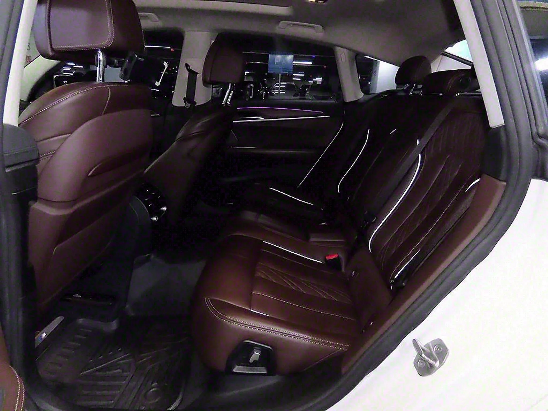 BMW 6-Series GT (G32) превью 4