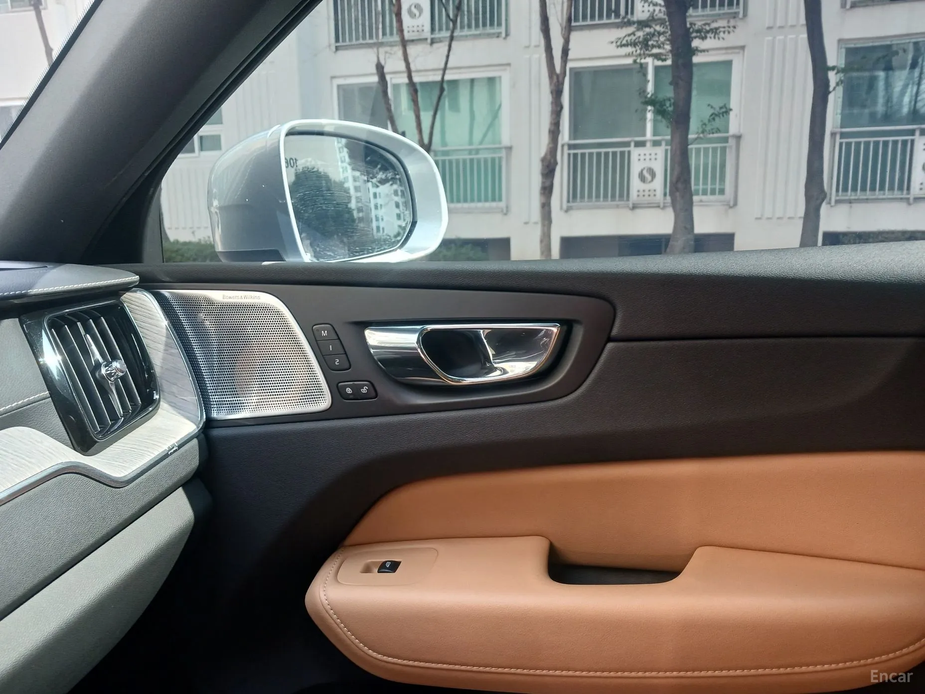 Volvo XC60 Gen 2 превью 15
