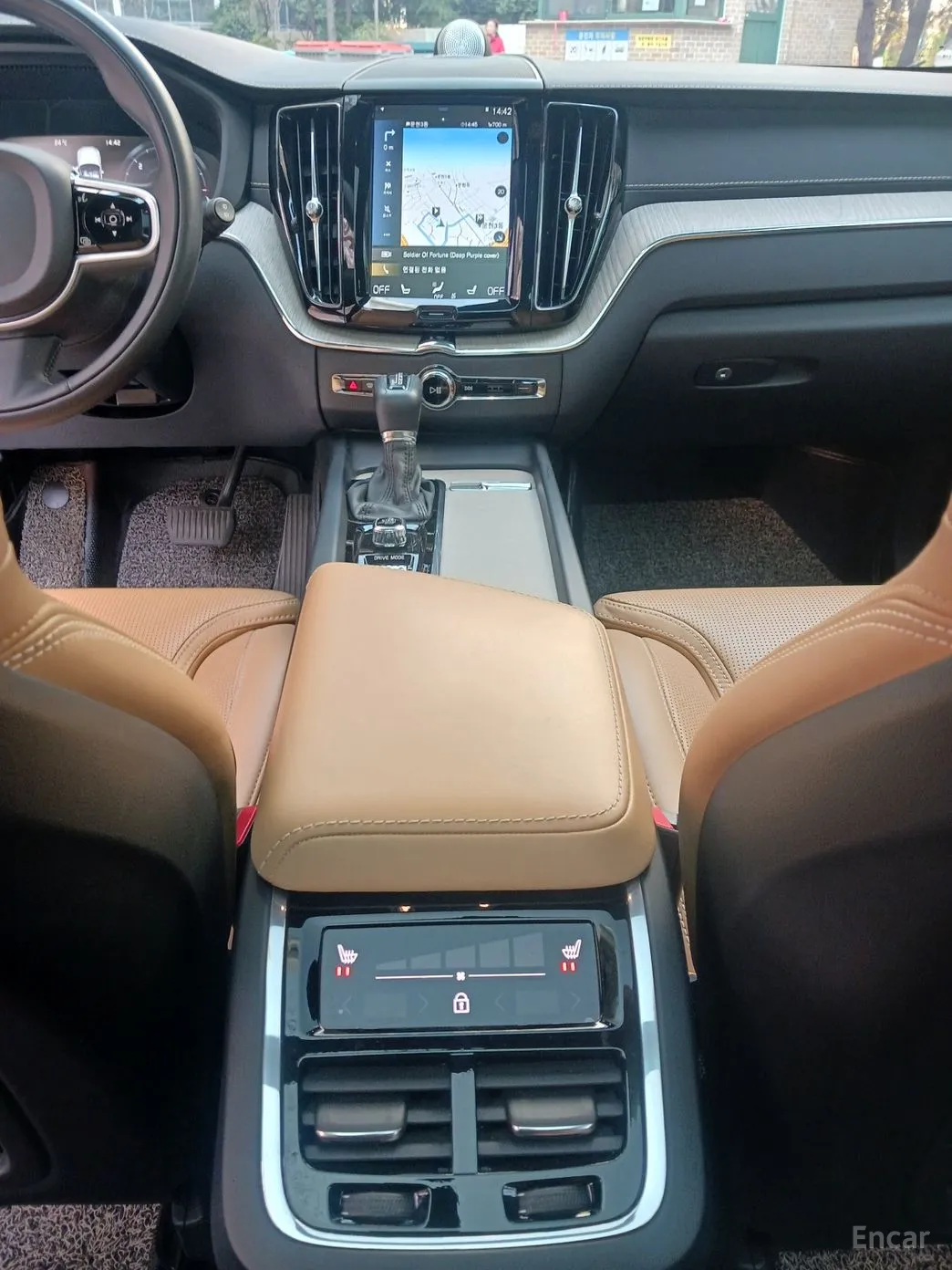 Volvo XC60 Gen 2 превью 9