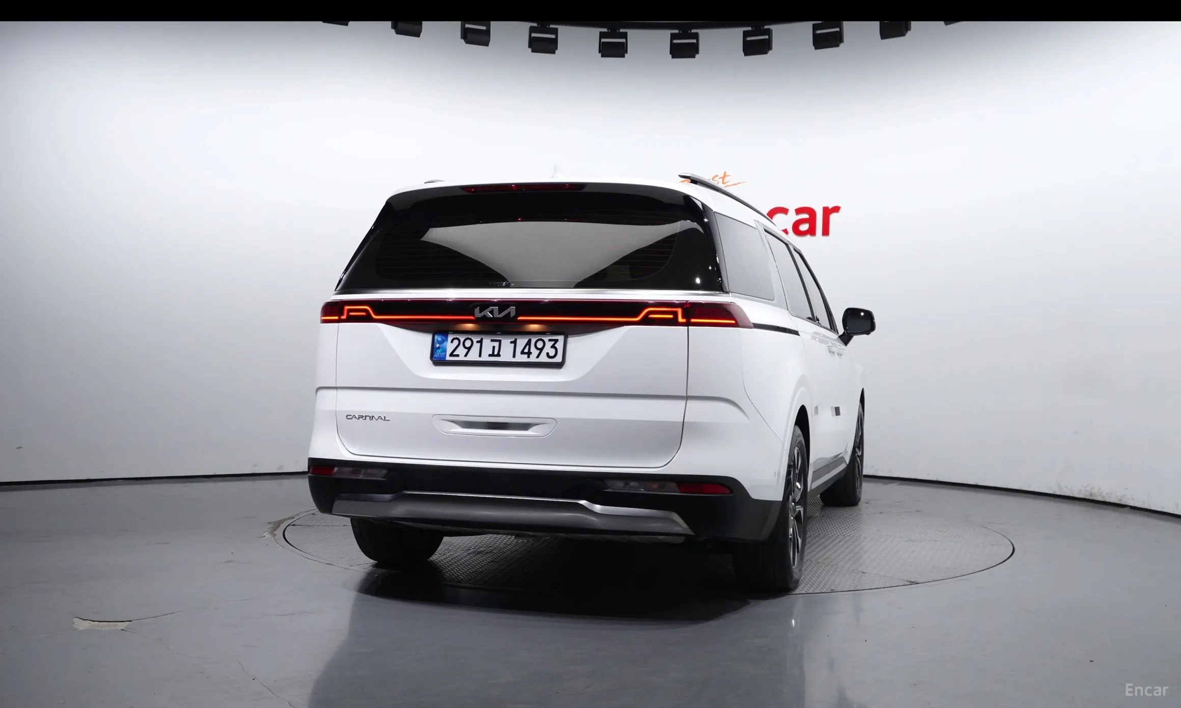 Kia Carnival Gen 4 превью 3