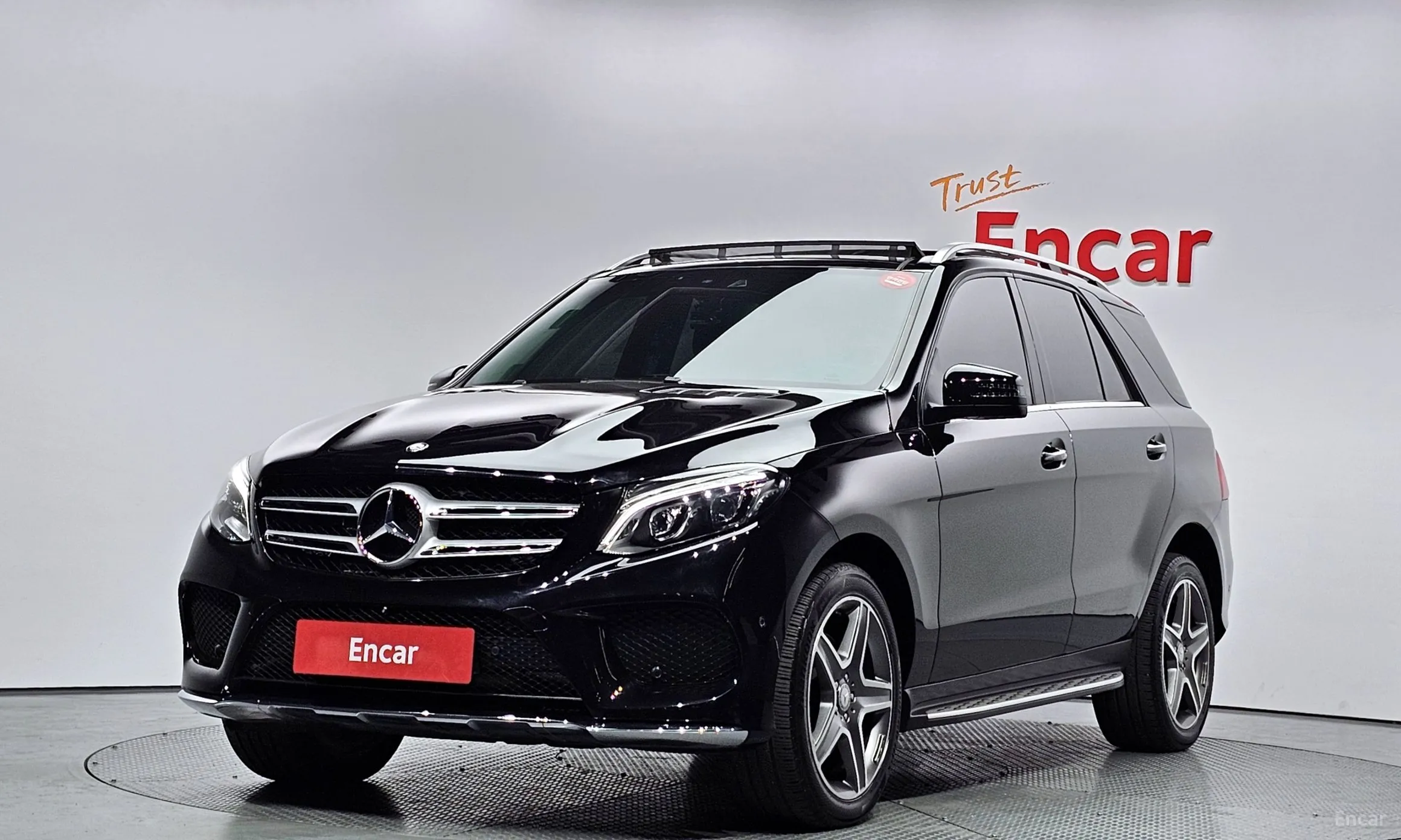 Mercedes Benz GLE-Class W166