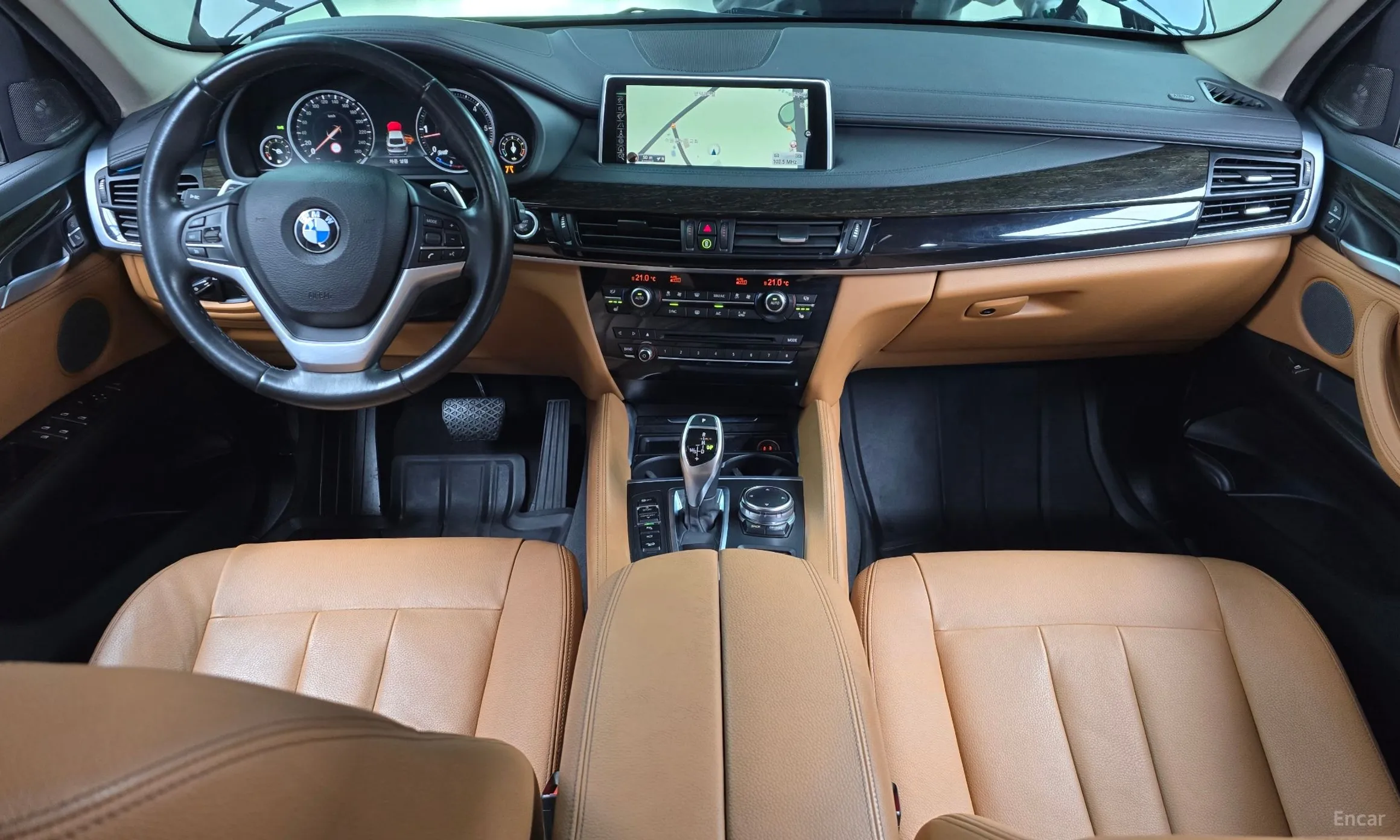 BMW X6 (F16) превью 4
