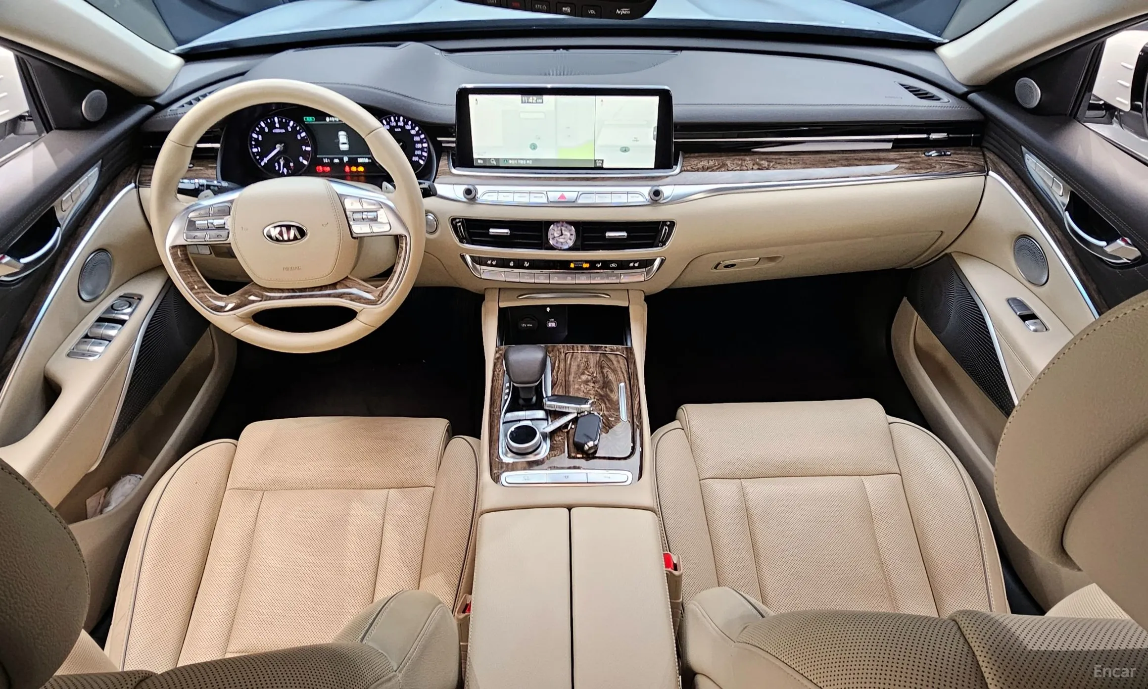 Kia K9 превью 4