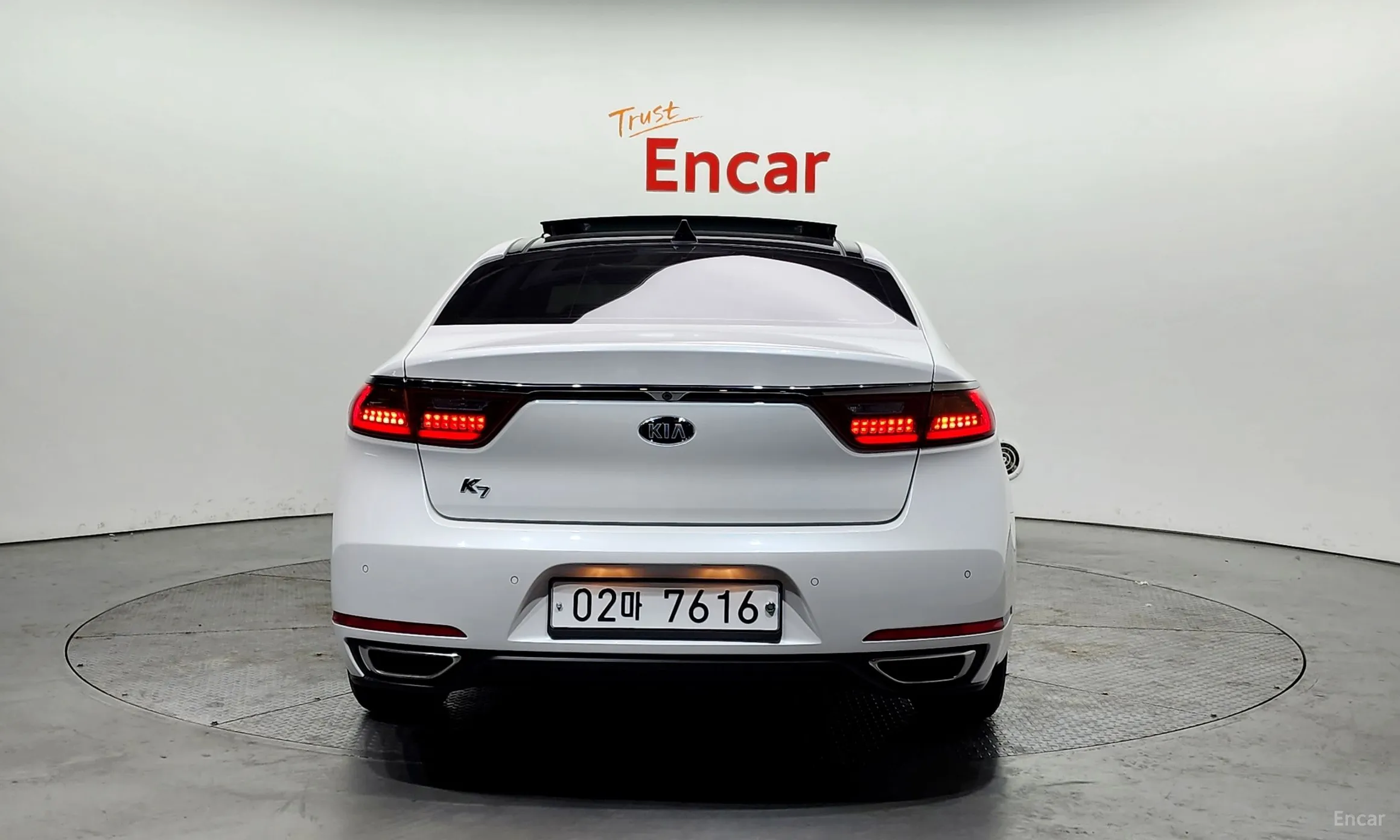 Kia K7 превью 3