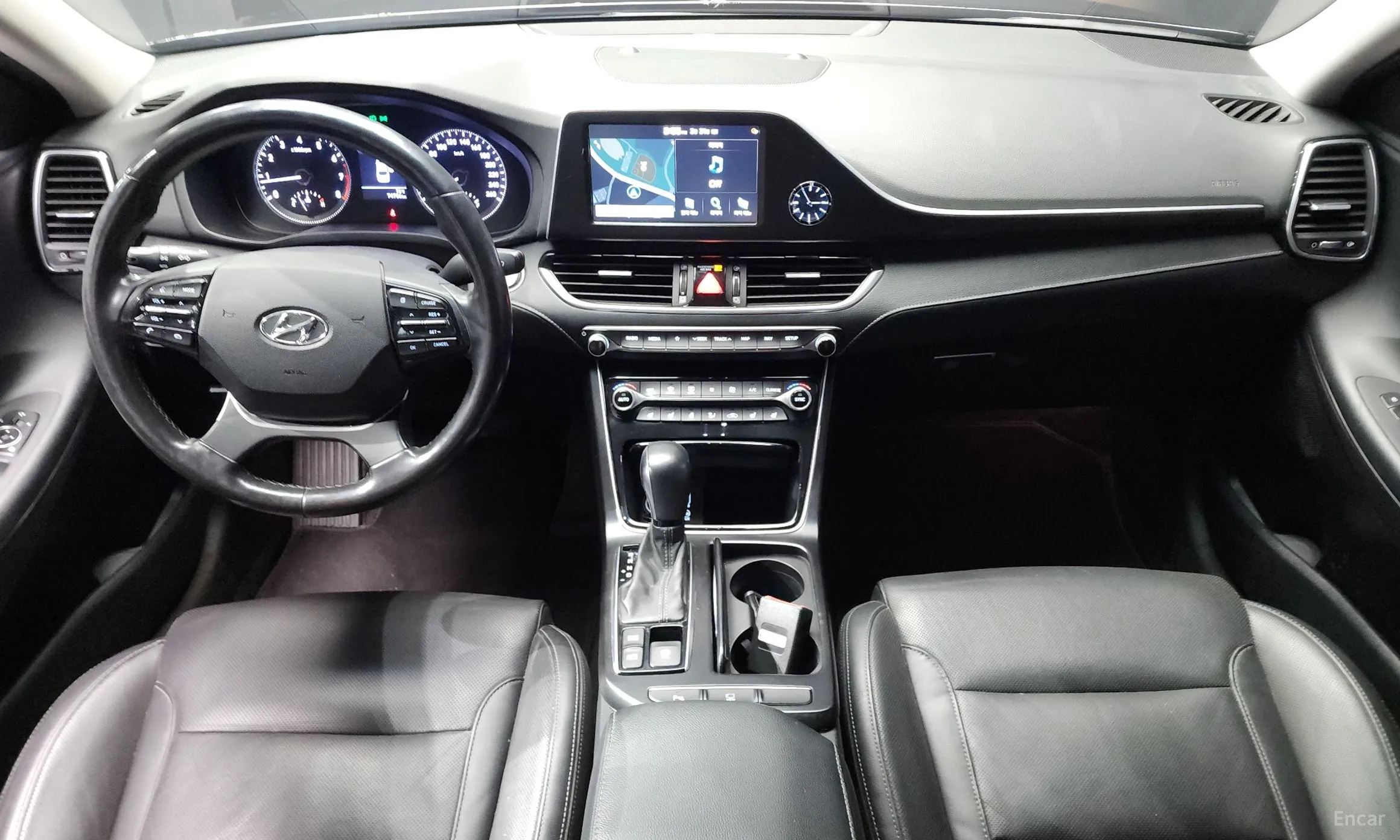 Hyundai Grandeur IG превью 4