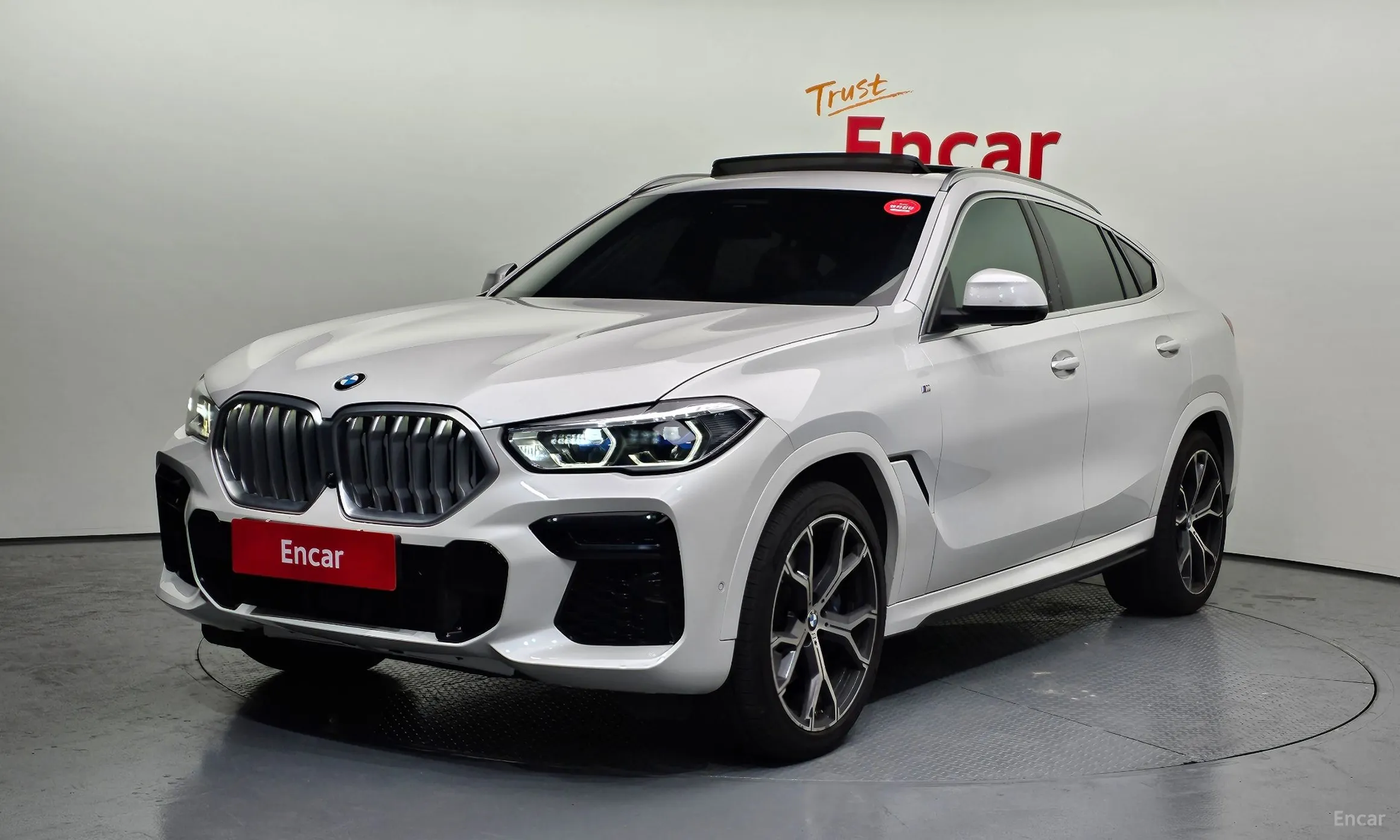 X6 (G06)