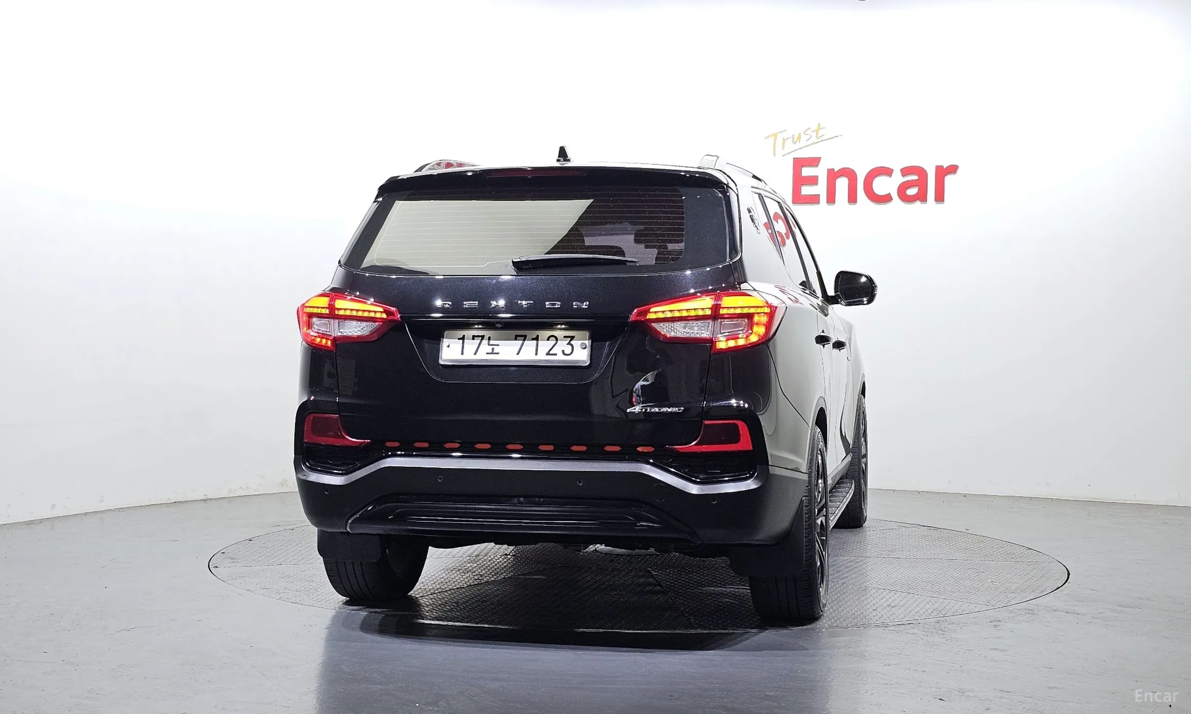 KG Mobility (SsangYong) G4 Rexton превью 3