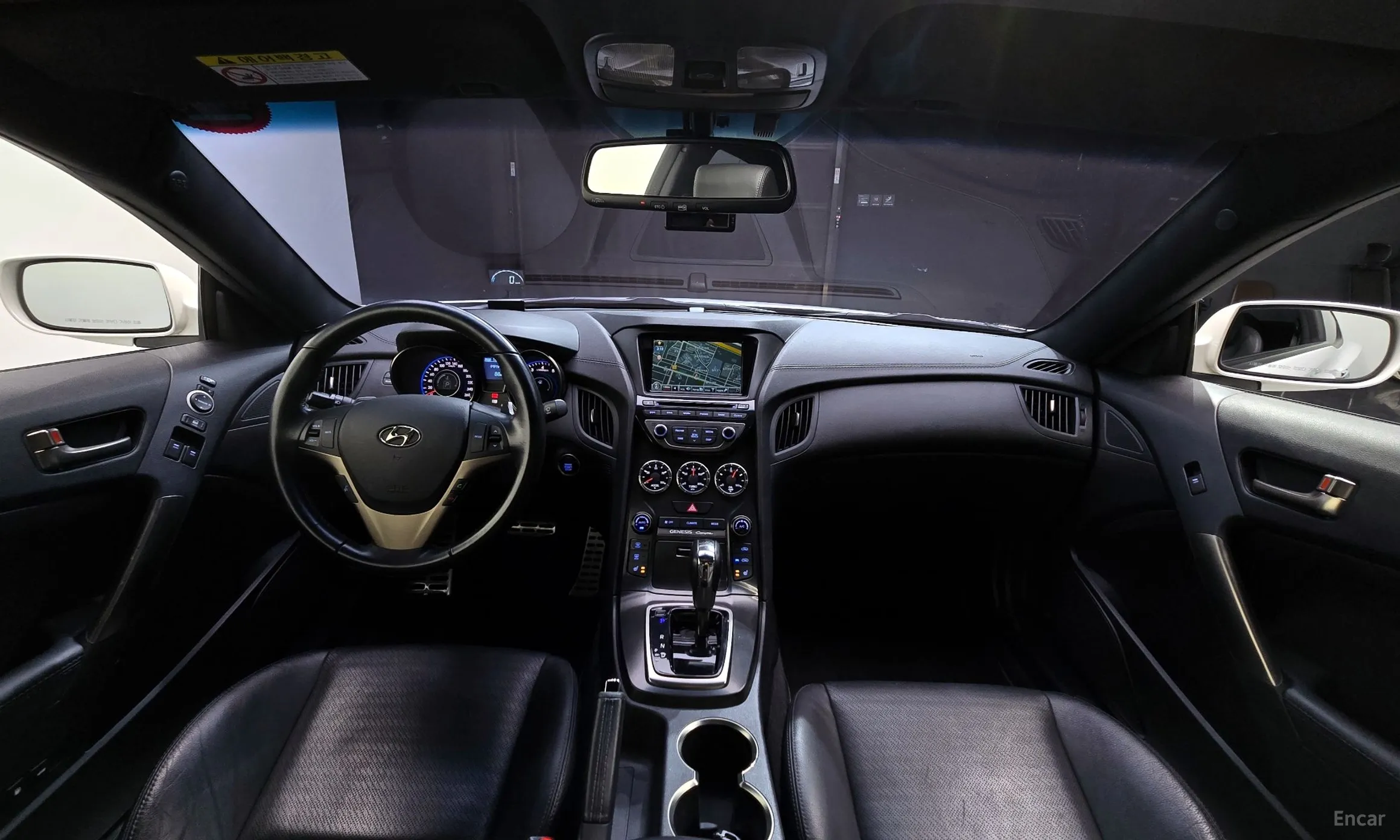 Hyundai Genesis Coupe превью 4