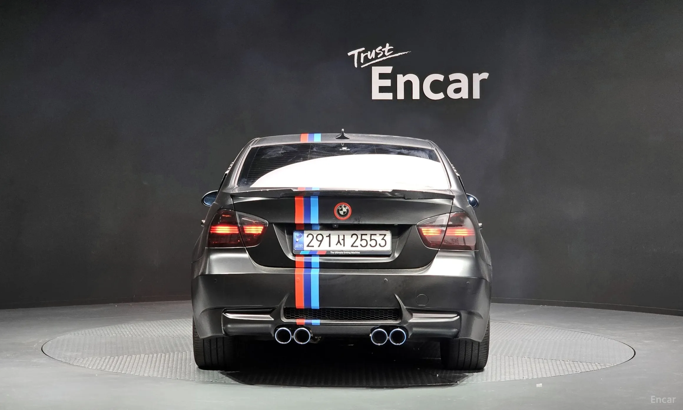 BMW 3 Series (E90) превью 3