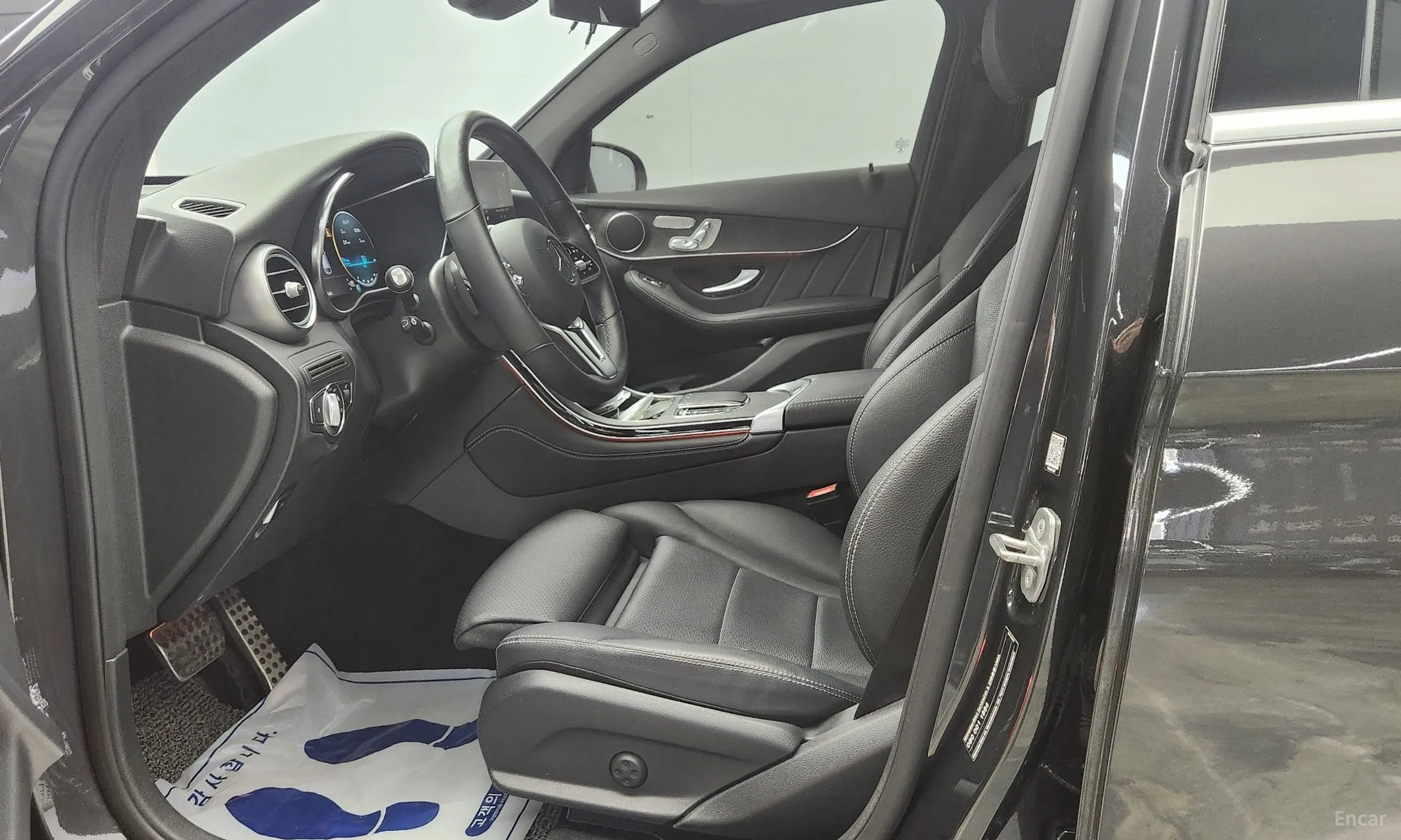 Mercedes Benz GLC-Class X253 превью 15