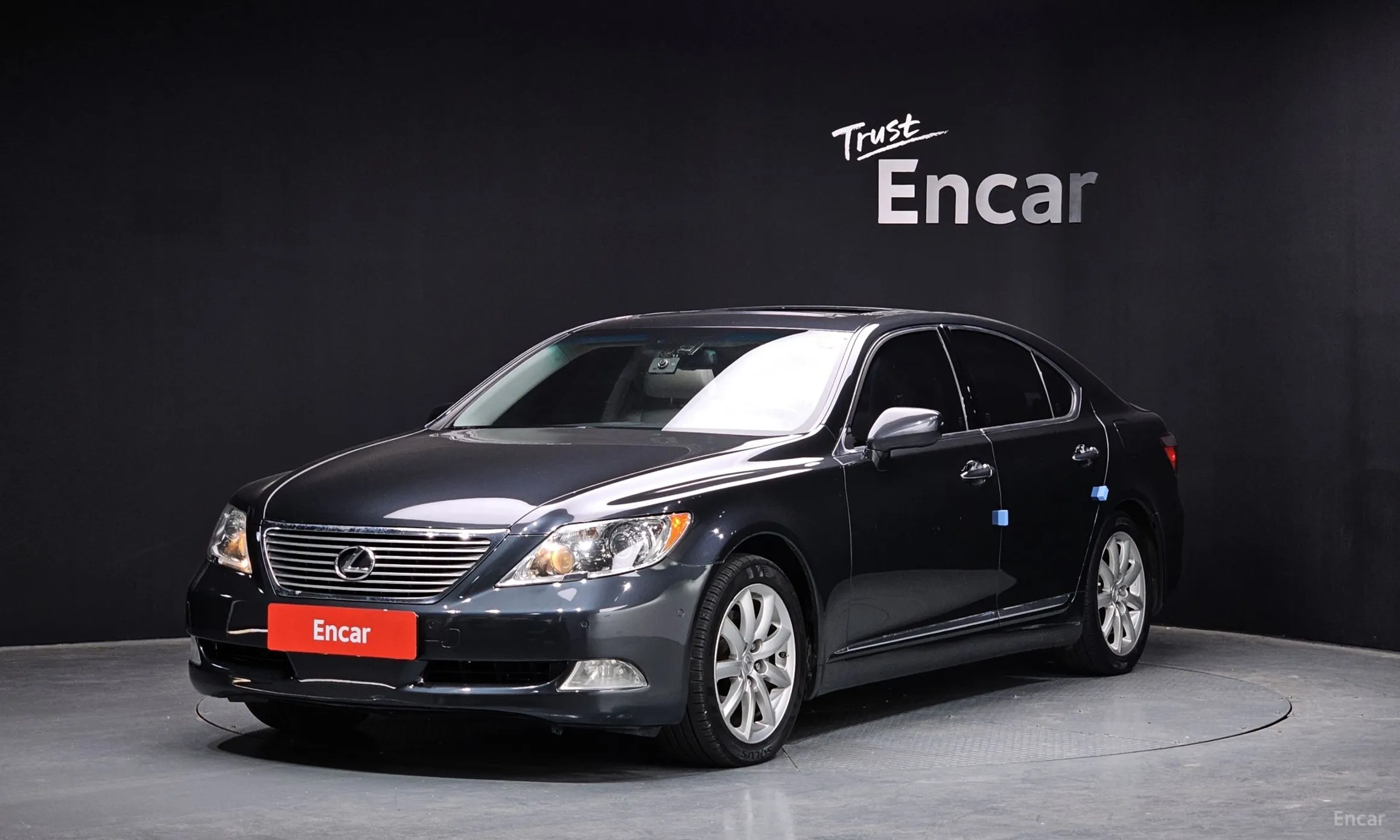 Lexus LS460