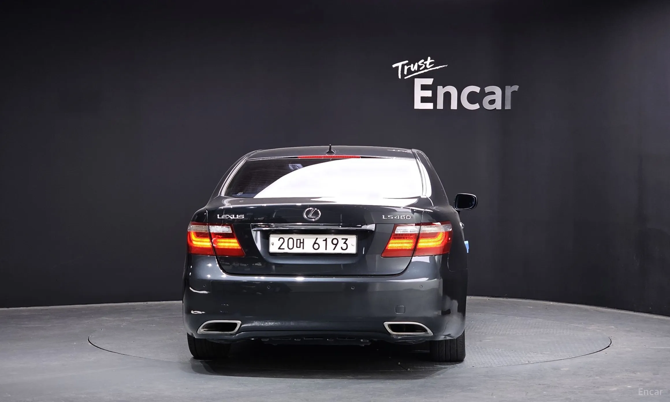 Lexus LS460 превью 4