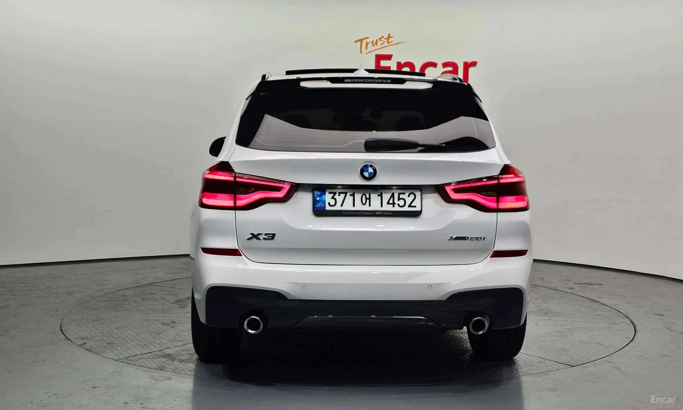 BMW X3 (G01) превью 3
