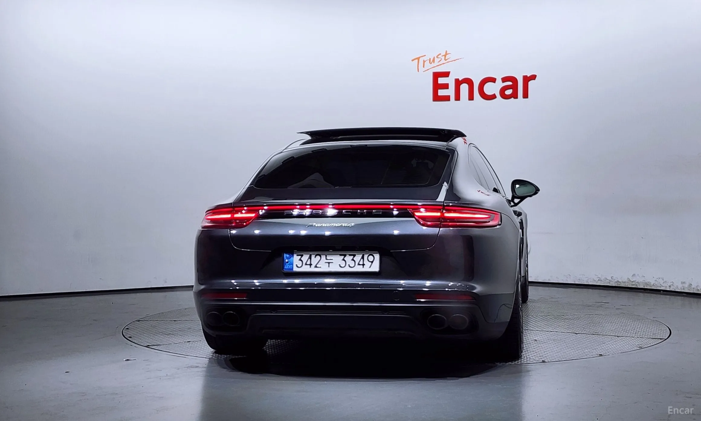 Porsche Panamera (971) превью 3