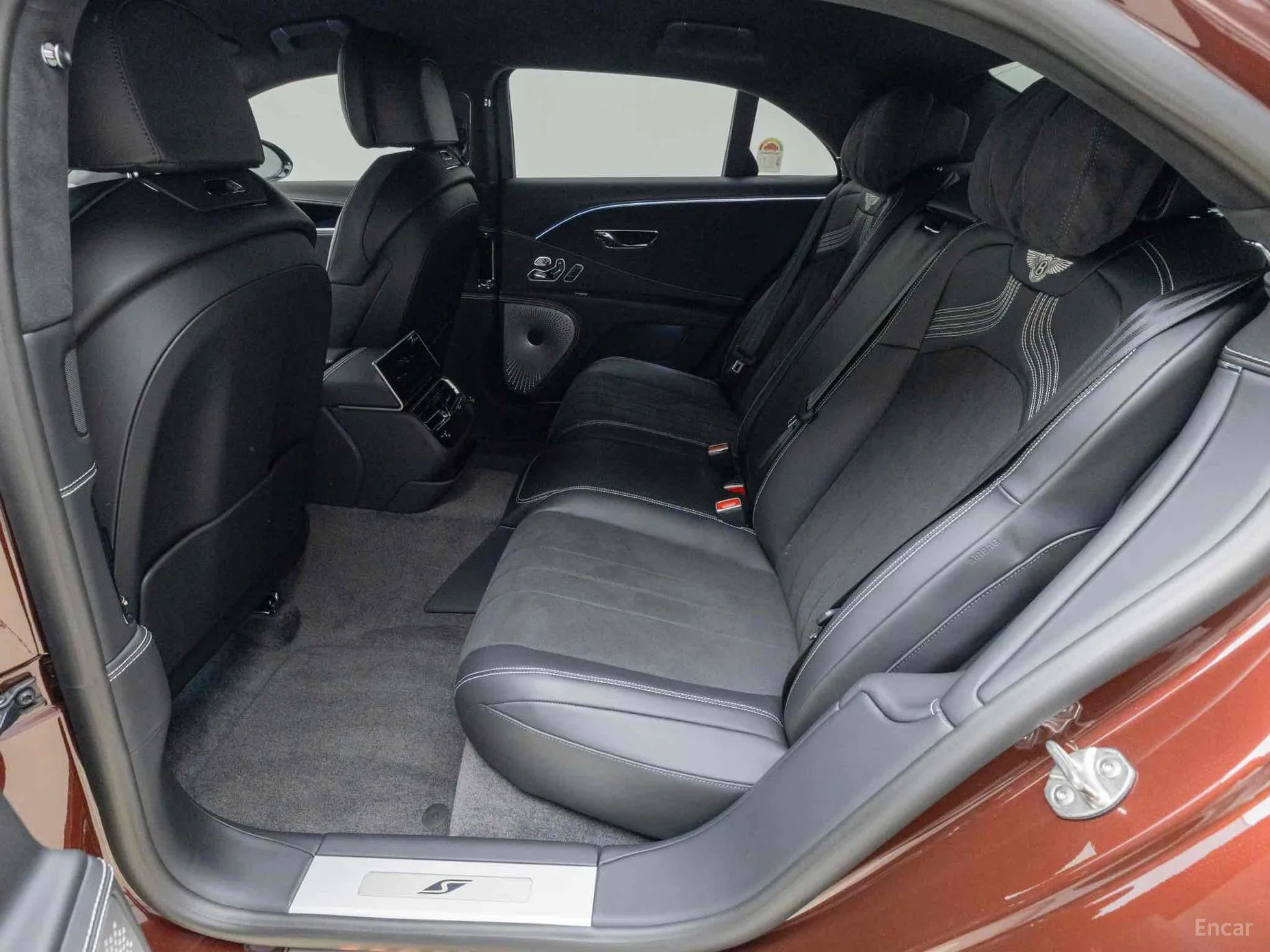 Bentley Flying Spur 3rd Generation превью 11