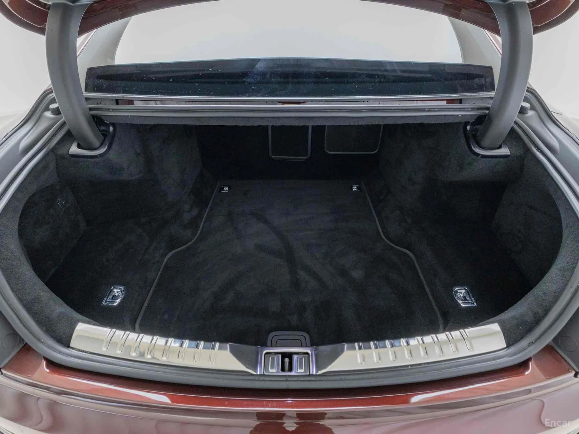 Bentley Flying Spur 3rd Generation превью 12