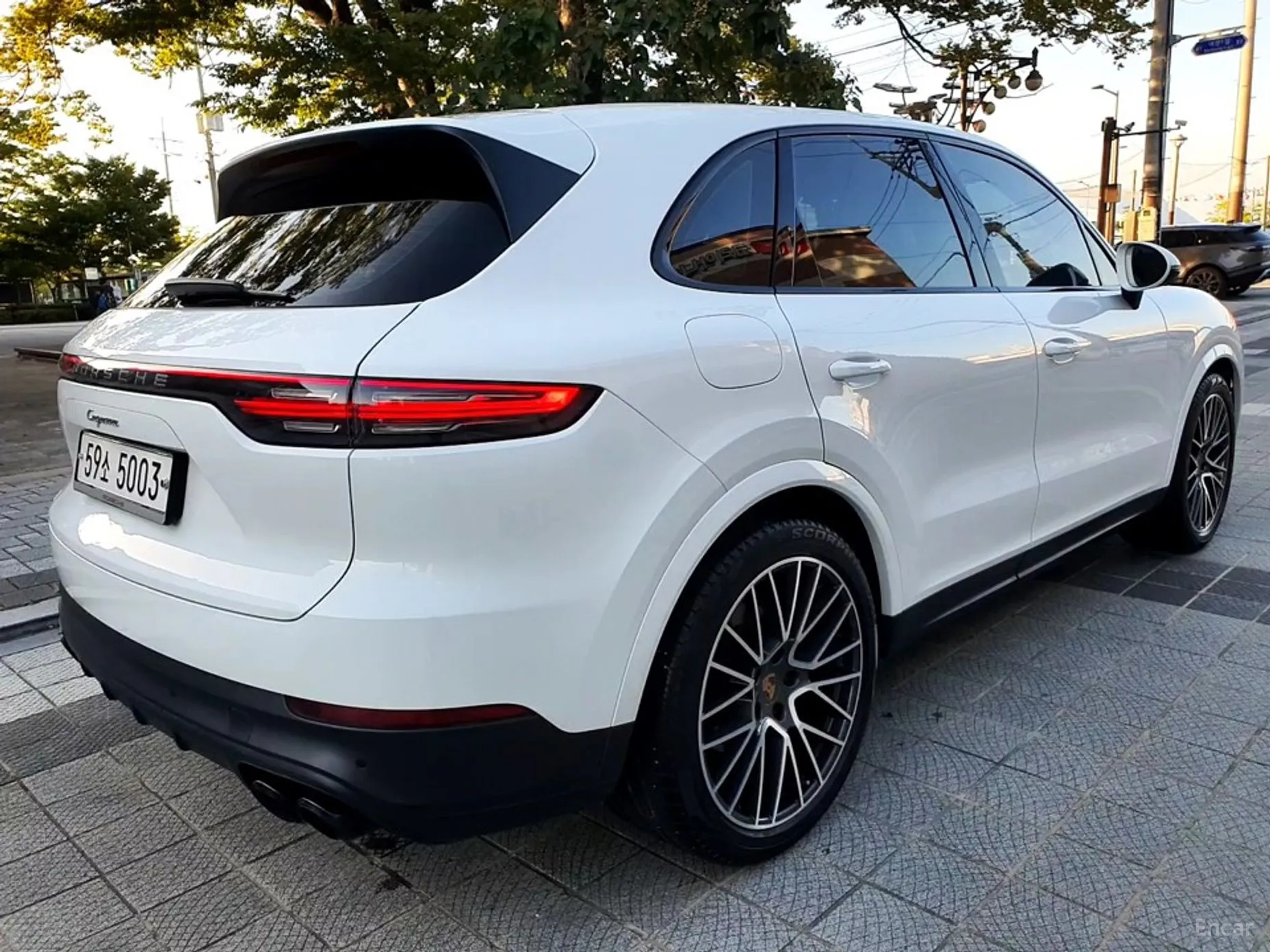 Porsche Cayenne (PO536) превью 3