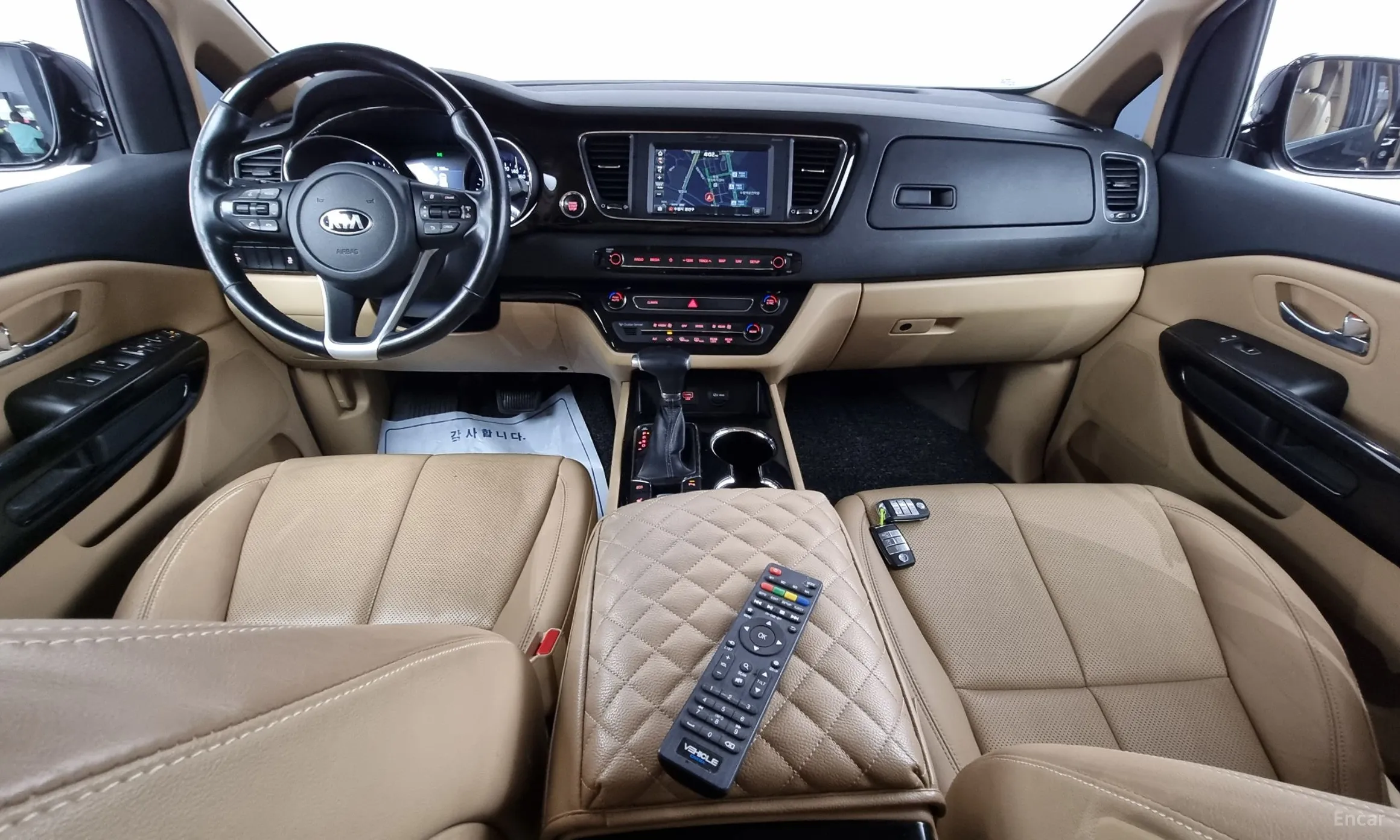 Kia Carnival превью 4