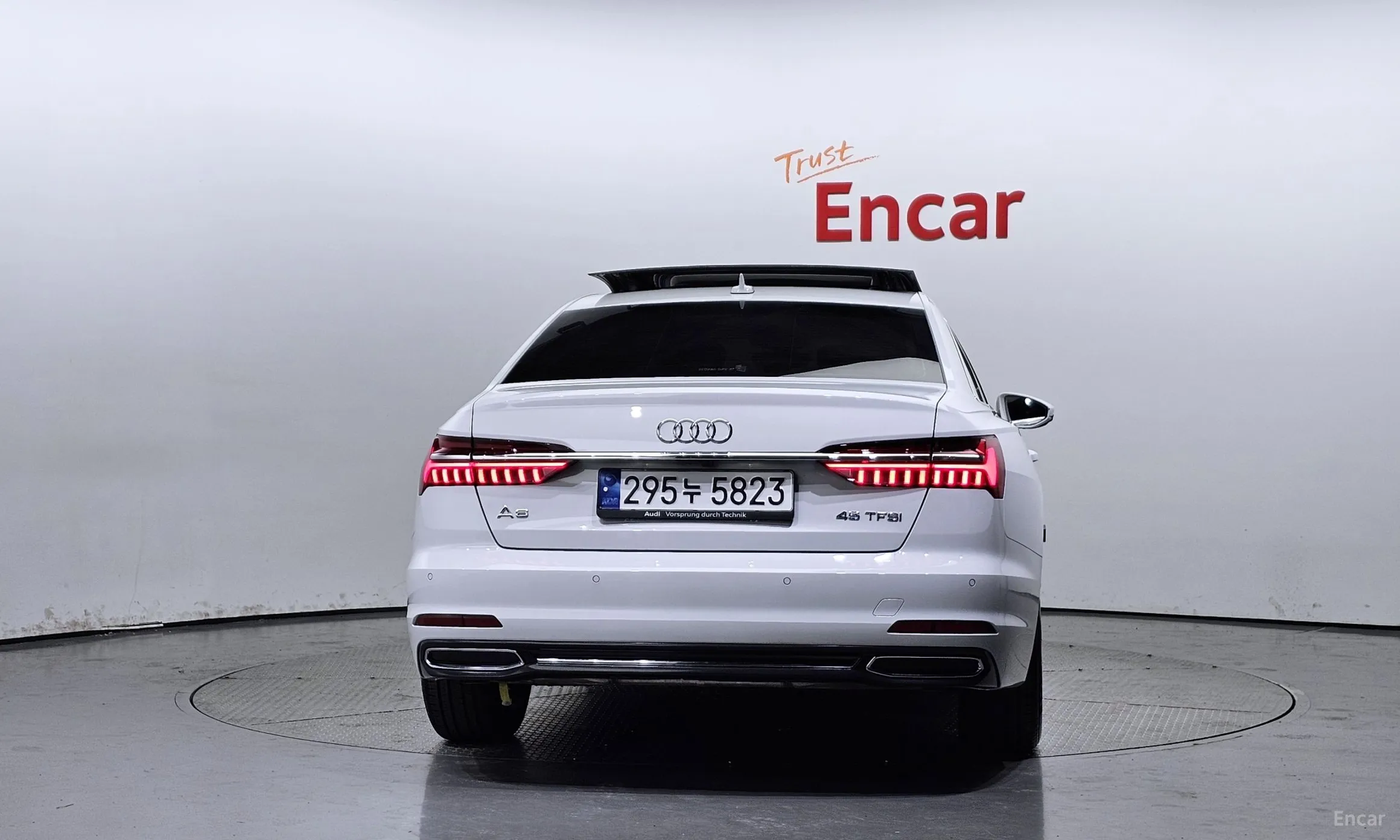Audi A6 (C8) превью 3