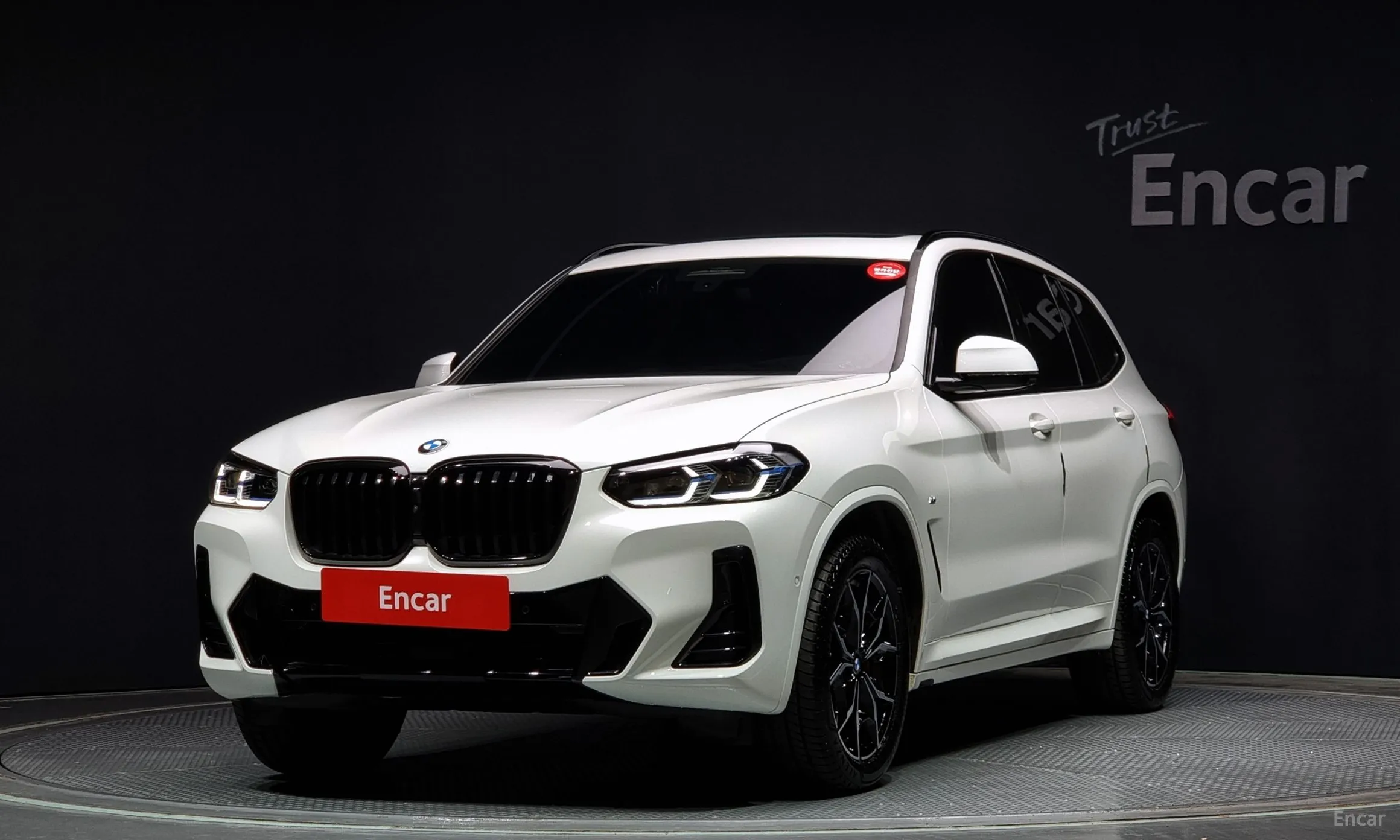 X3 (G01)