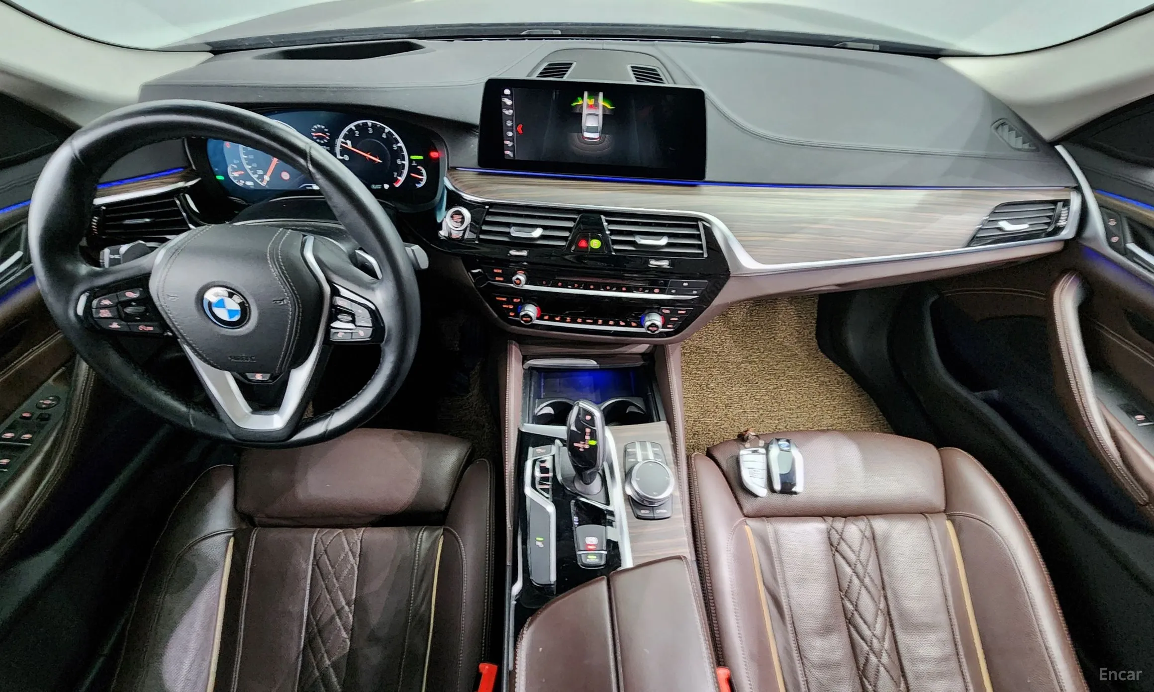 BMW 5 Series (G30) превью 4