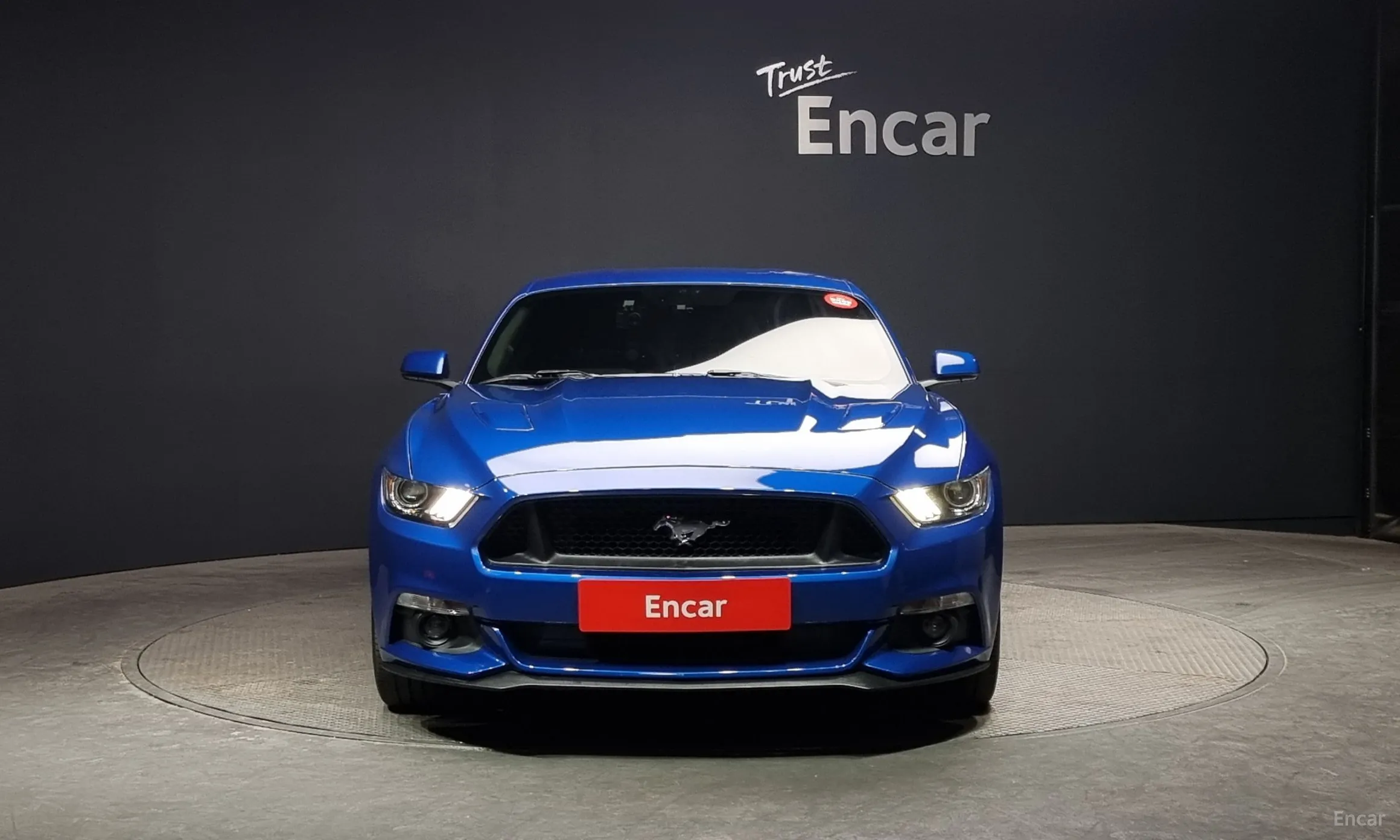 Ford Mustang превью 3