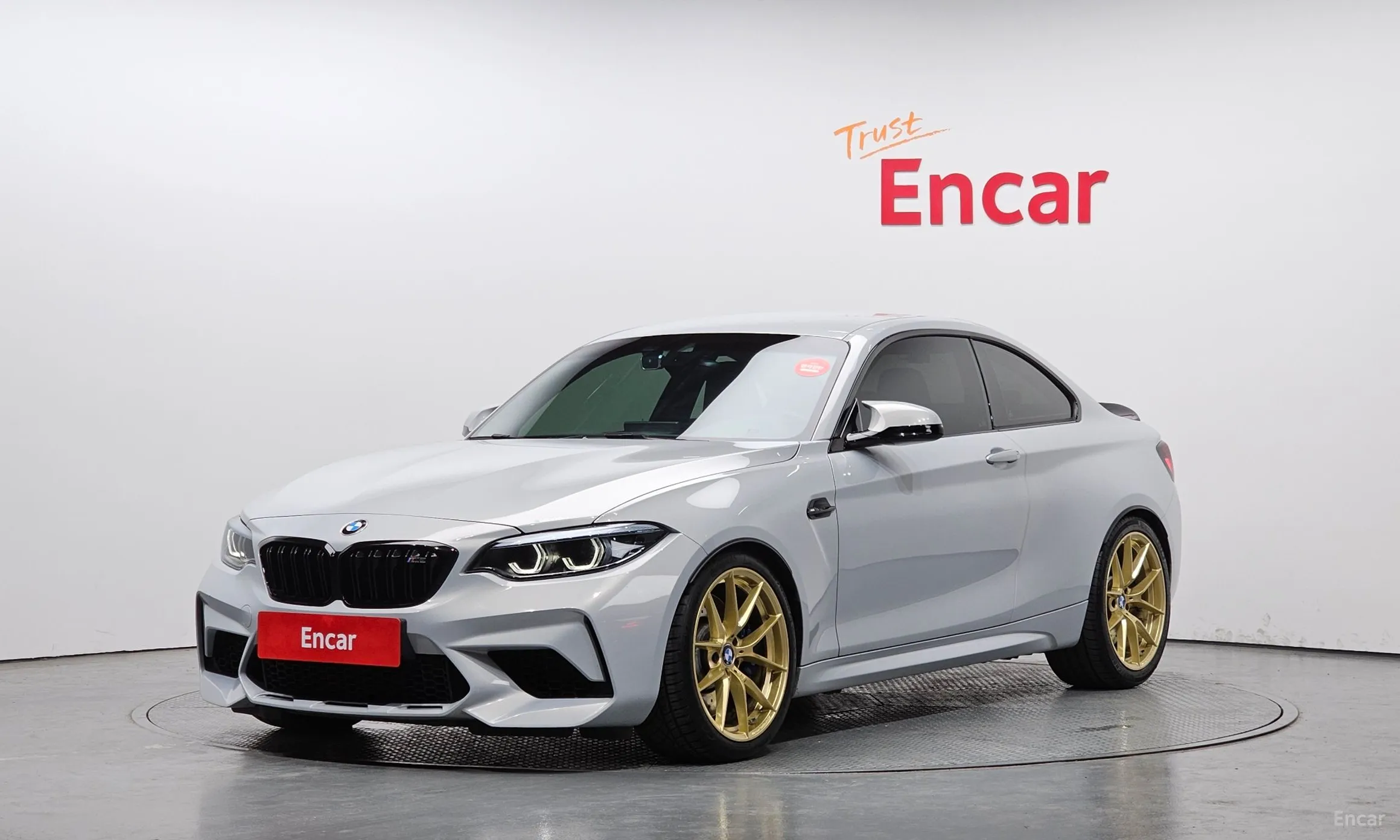 M2 (F87)