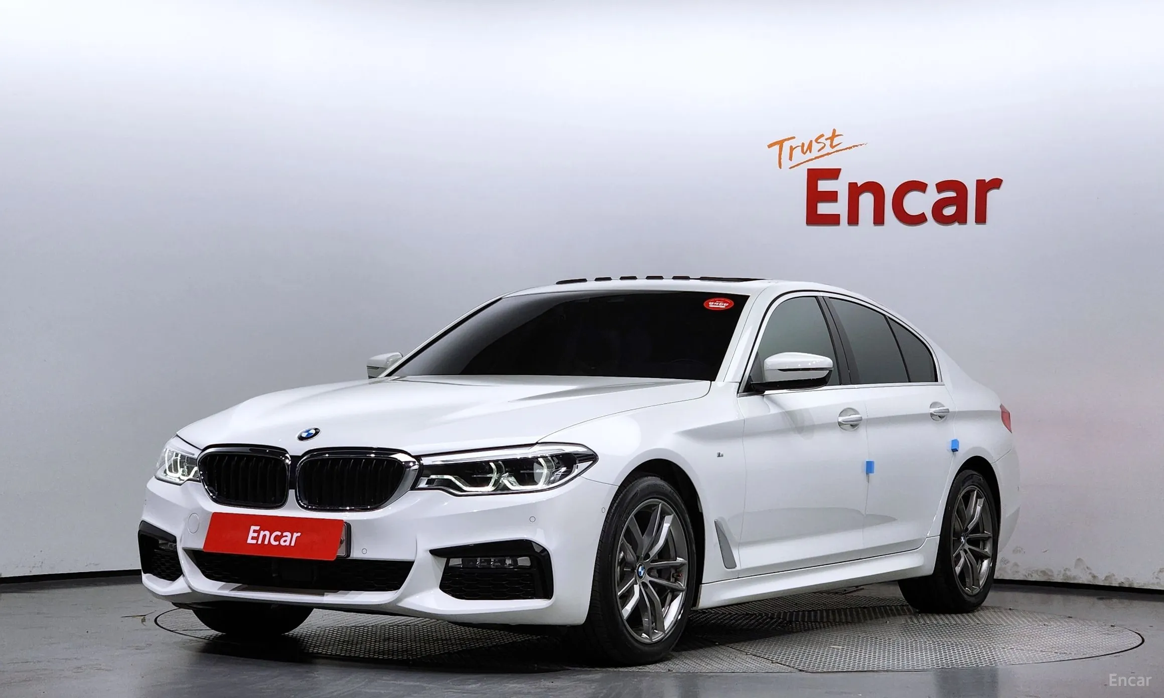 BMW 5 Series (G30)