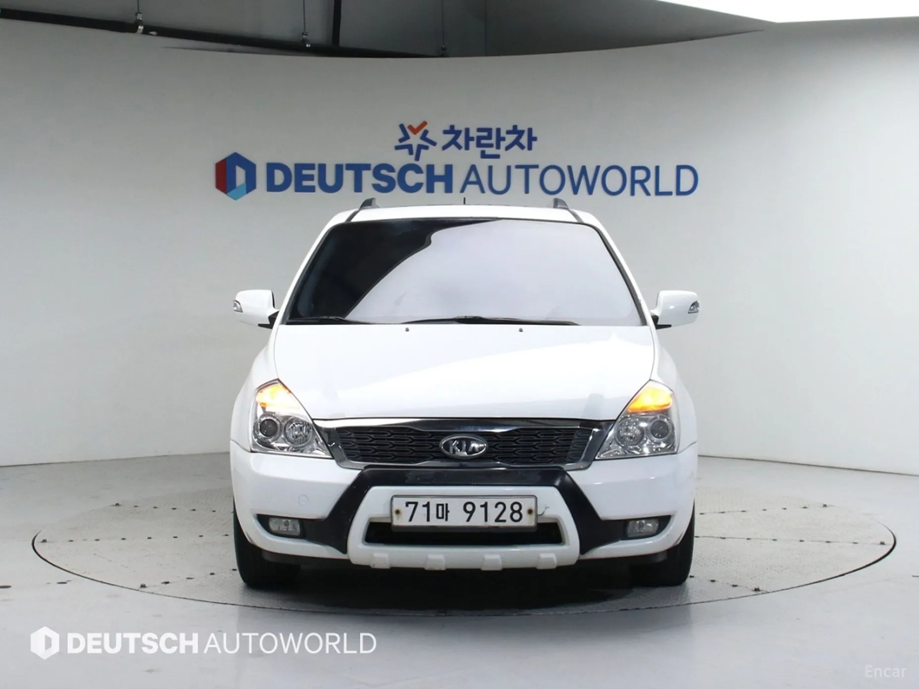 Kia Carnival R превью 2
