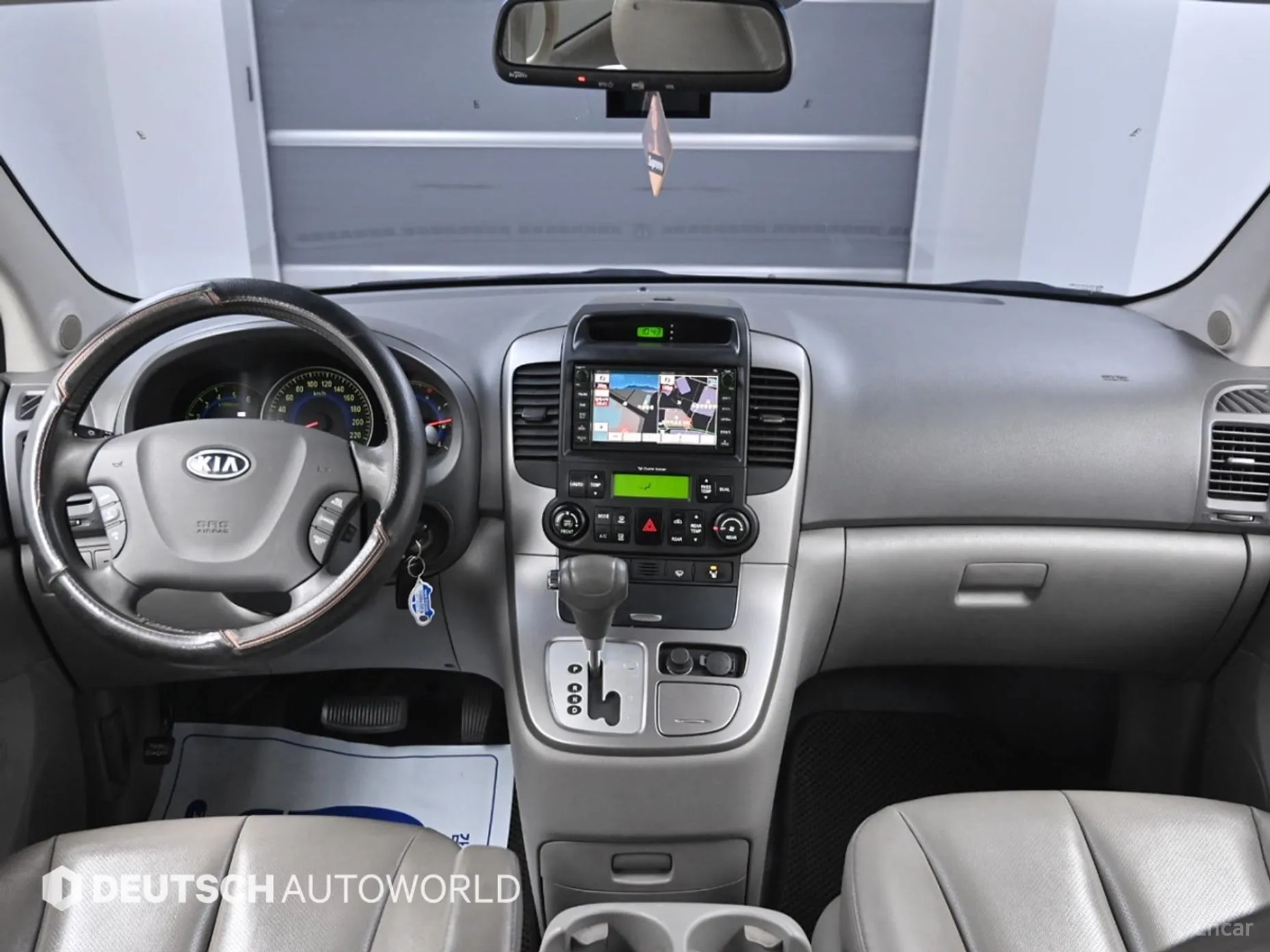 Kia Carnival R превью 4