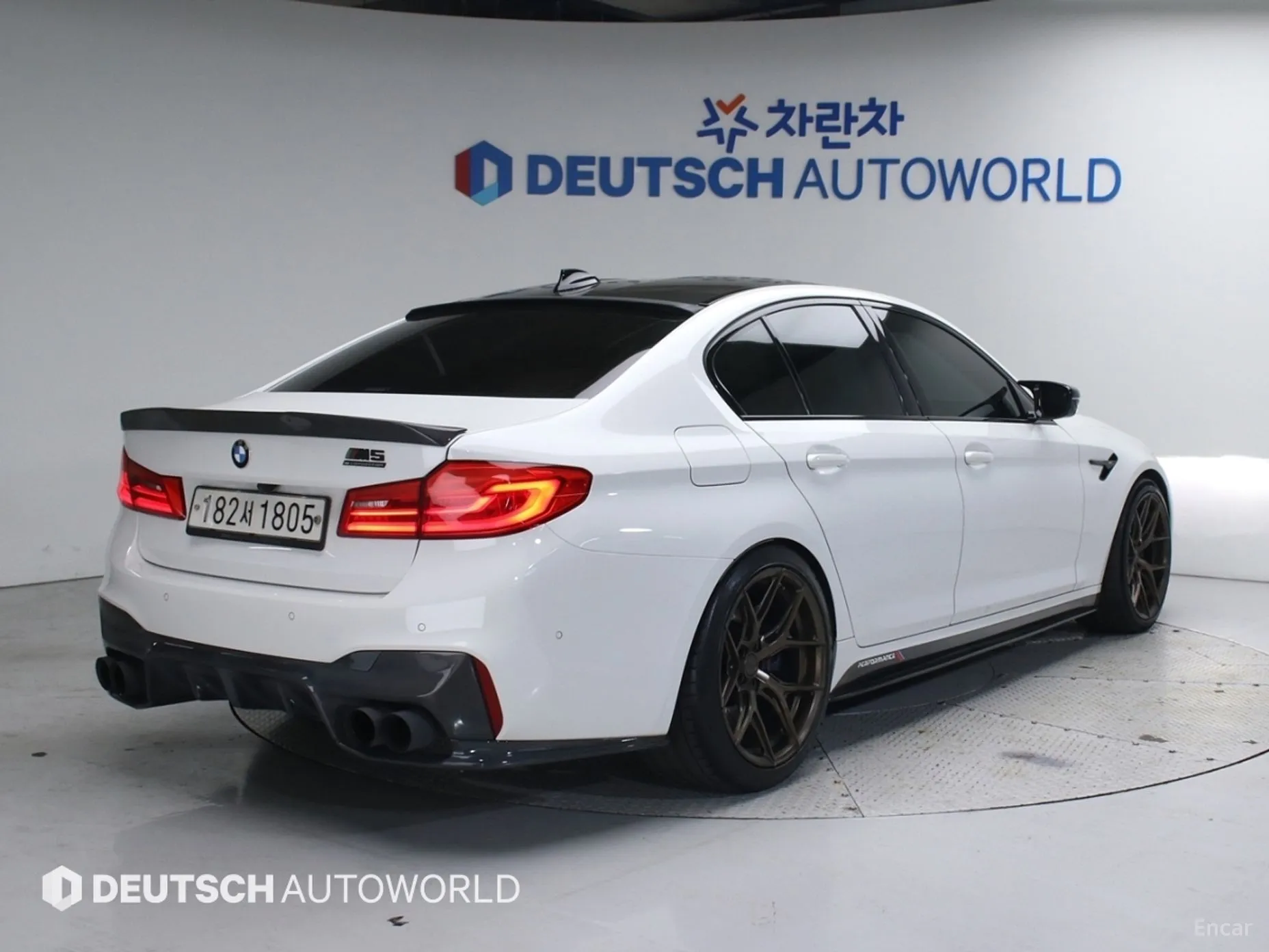 BMW M5 (F90)