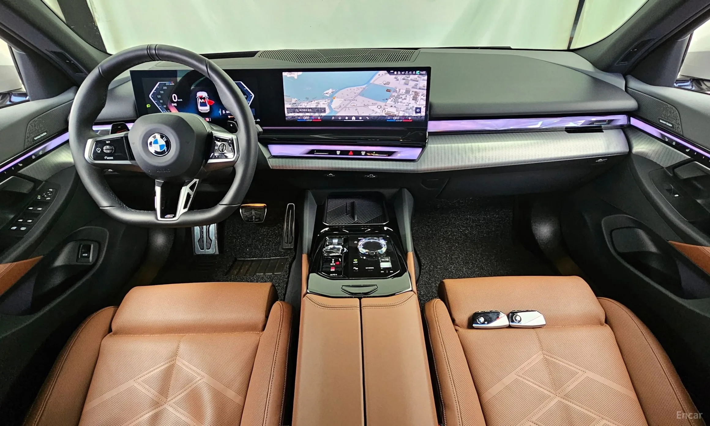 BMW 5 Series (G60) превью 4