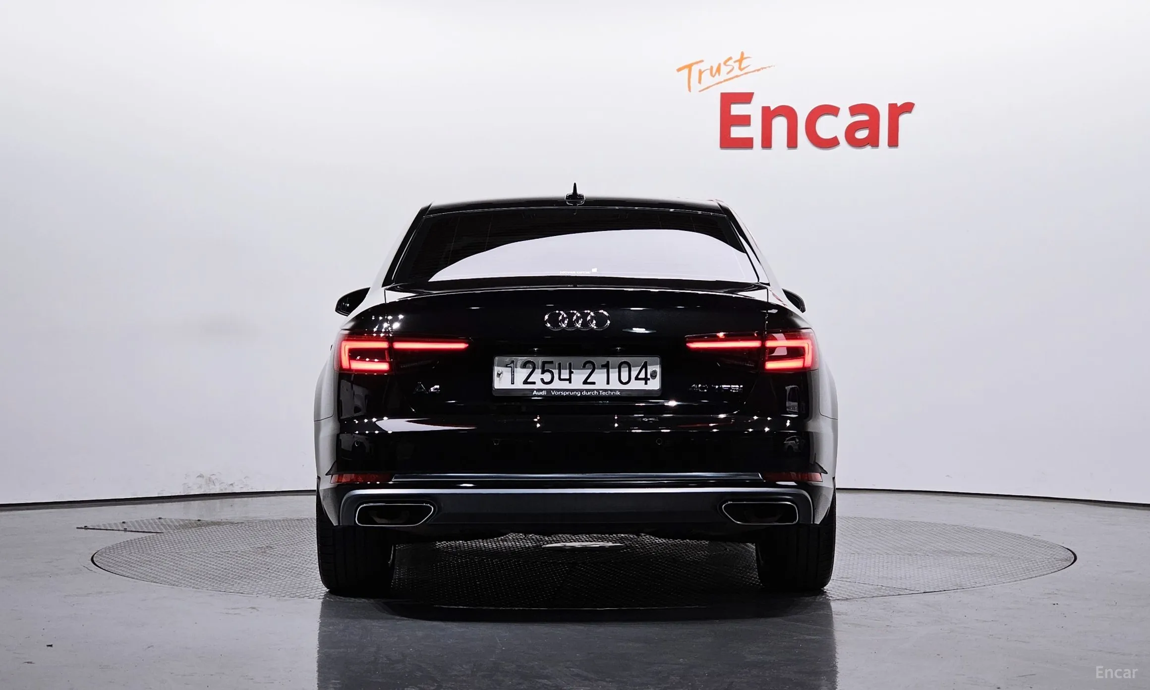Audi A4 (B9) превью 3