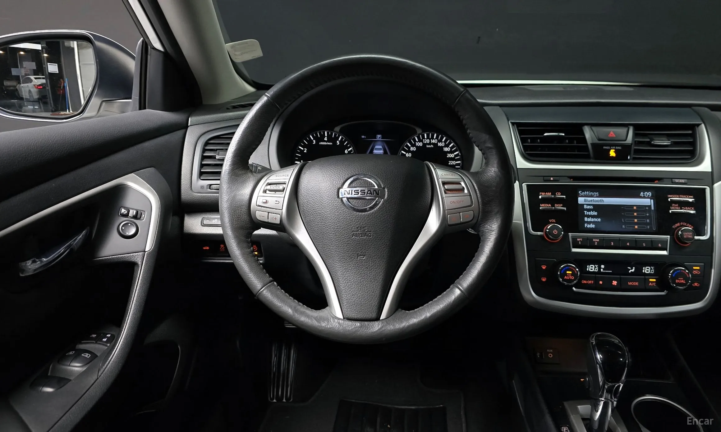 Nissan Altima превью 13