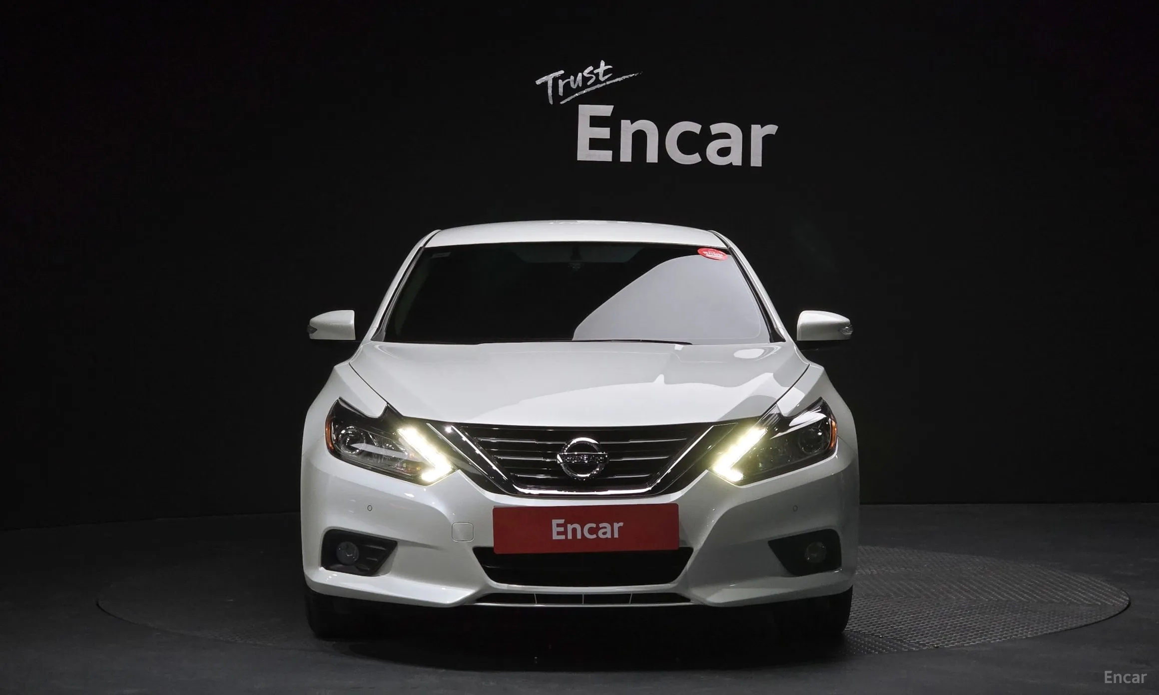 Nissan Altima превью 3