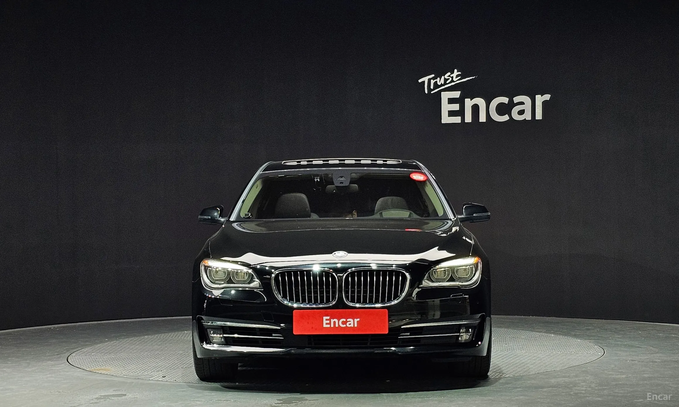 BMW 7 Series (F01)