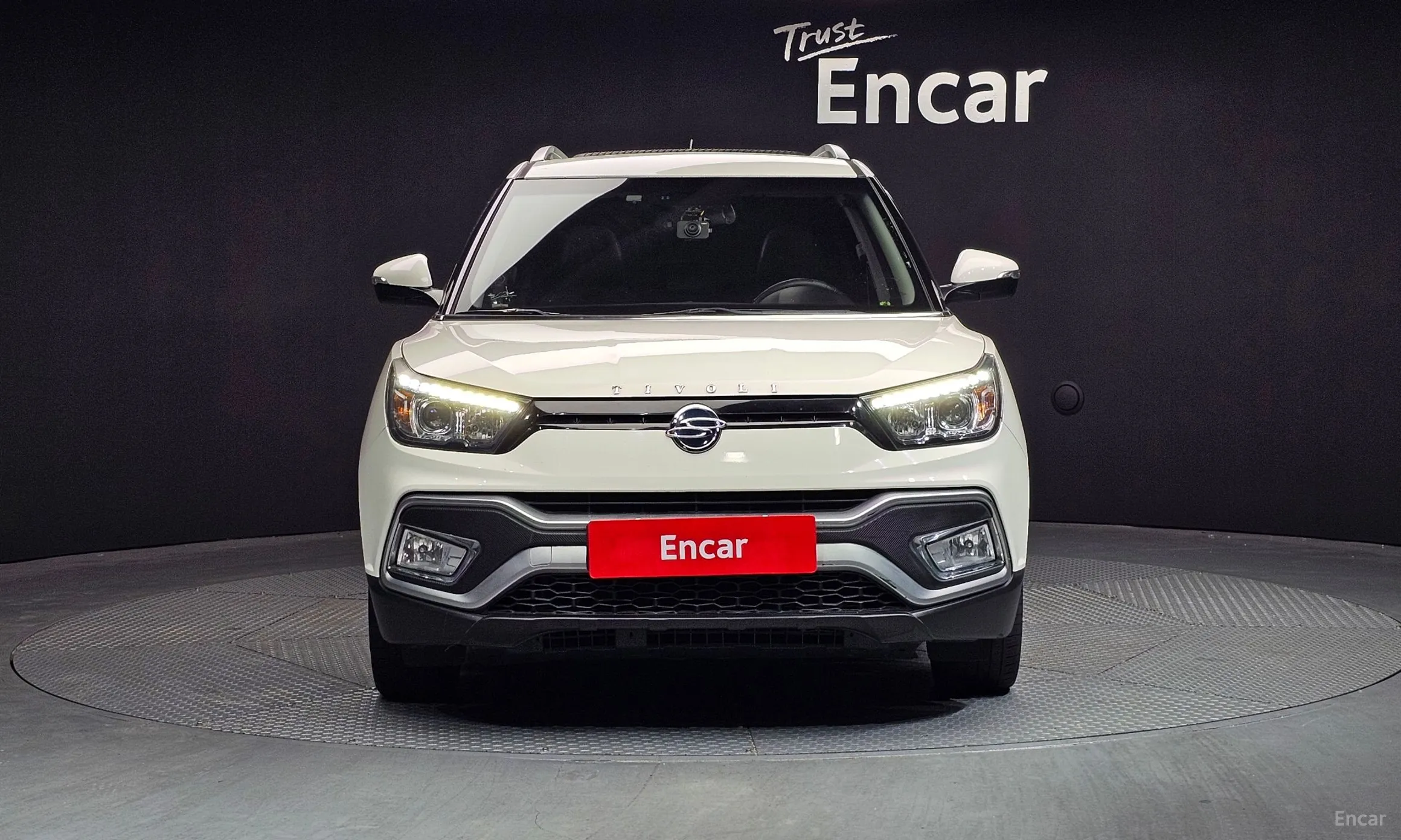 KG Mobility (SsangYong) Tivoli Air превью 2